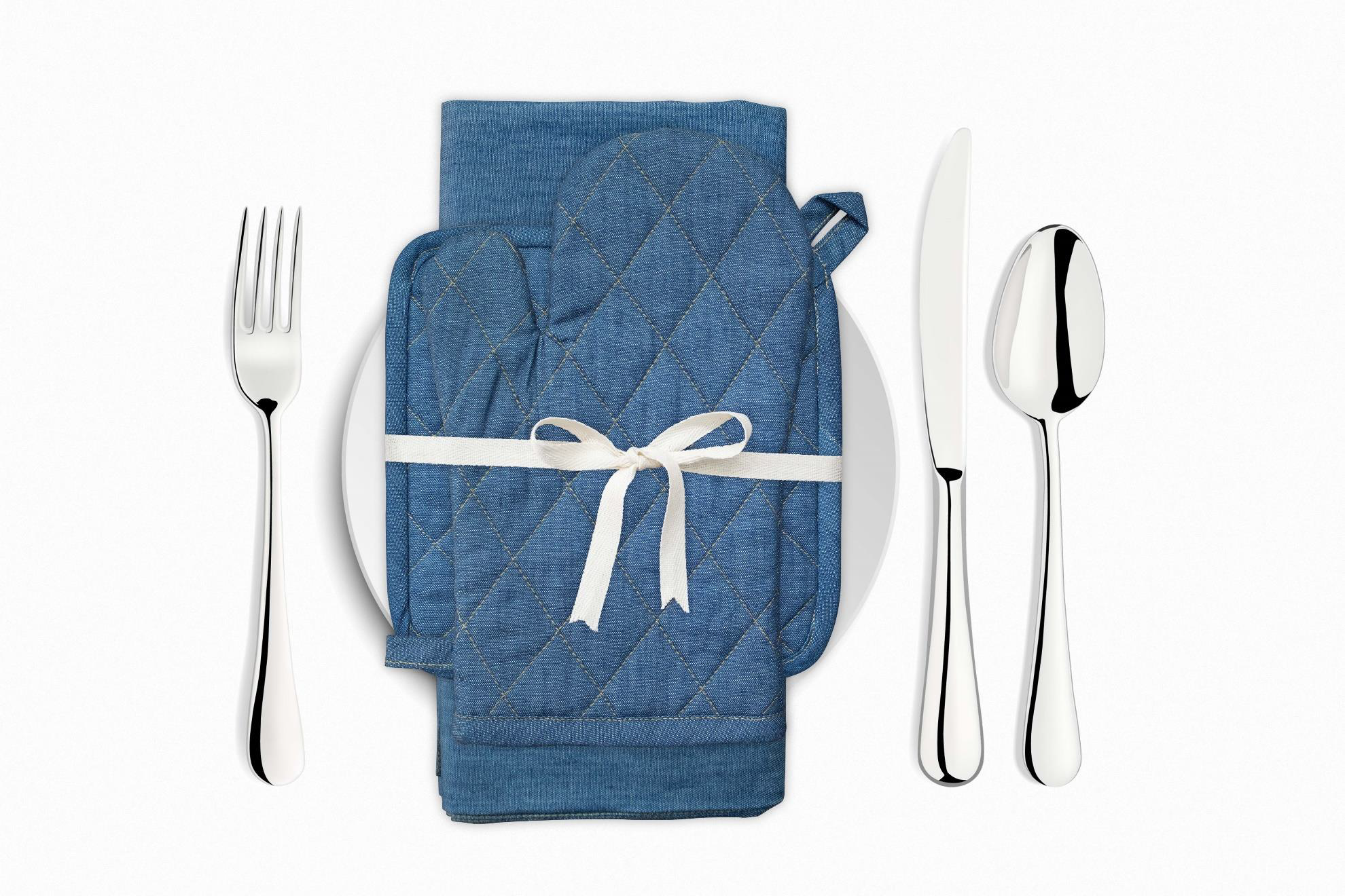 Quilted Blue Oven Mitt and Napkin Set