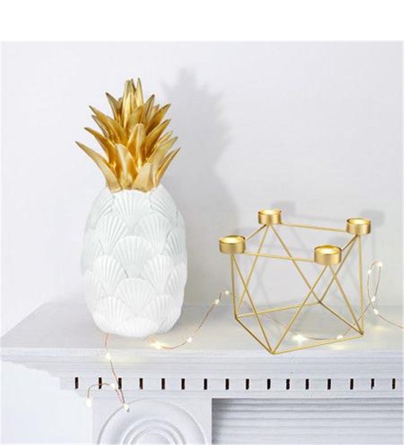 Gouden Metalen Theelichthouder – Geometrisch Design | 4-vaks | 23×16 cm