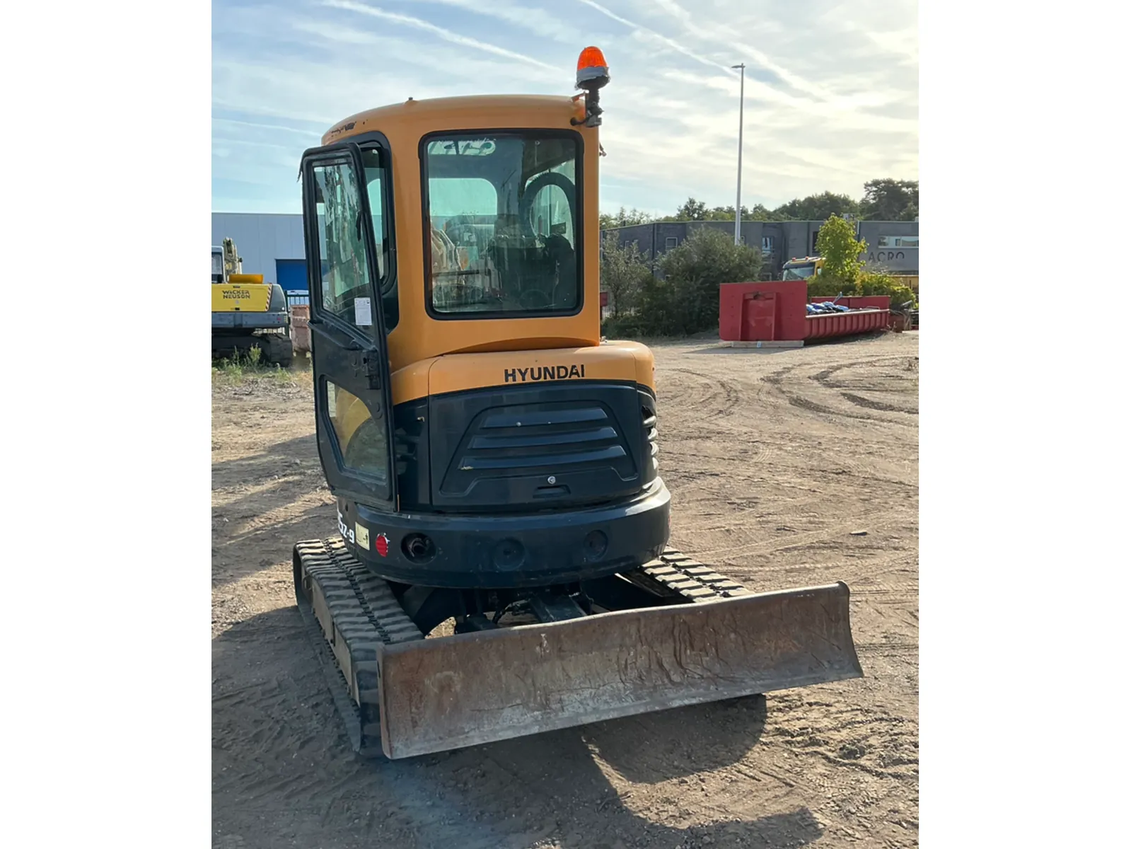 2016 Hyundai 35Z-9 Mini Excavator