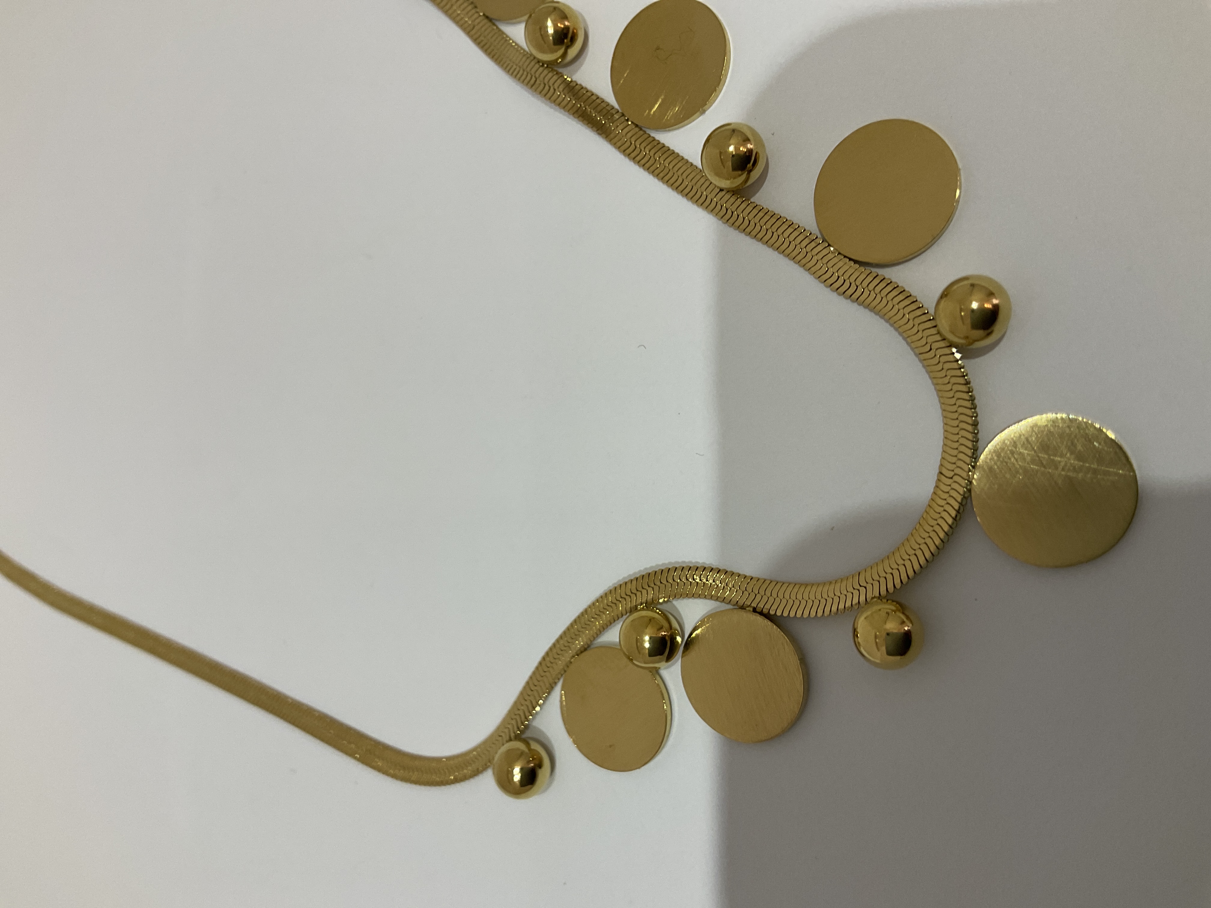 Collar dorado Tropic Art