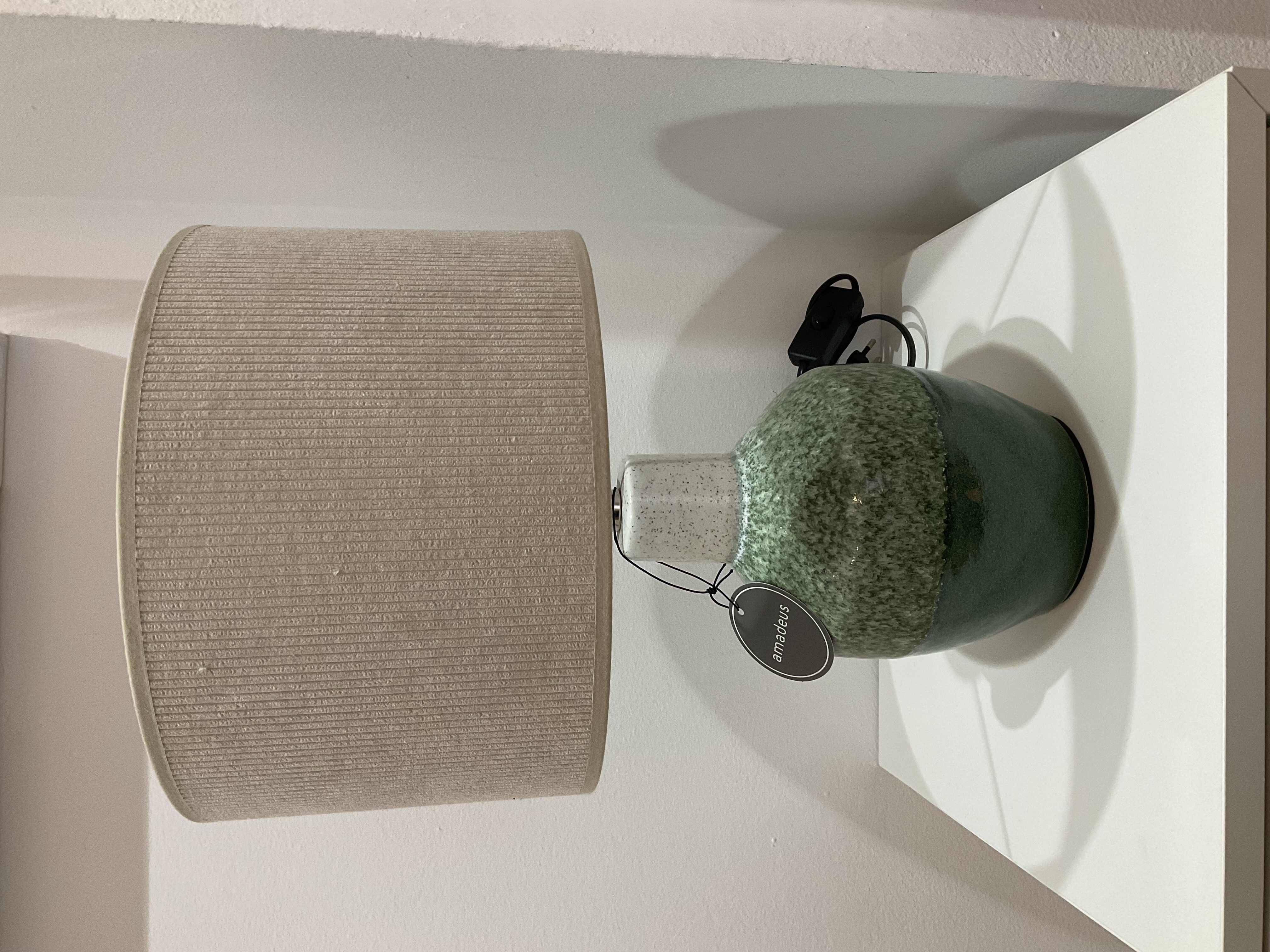 Lámpara de mesa cerámica verde