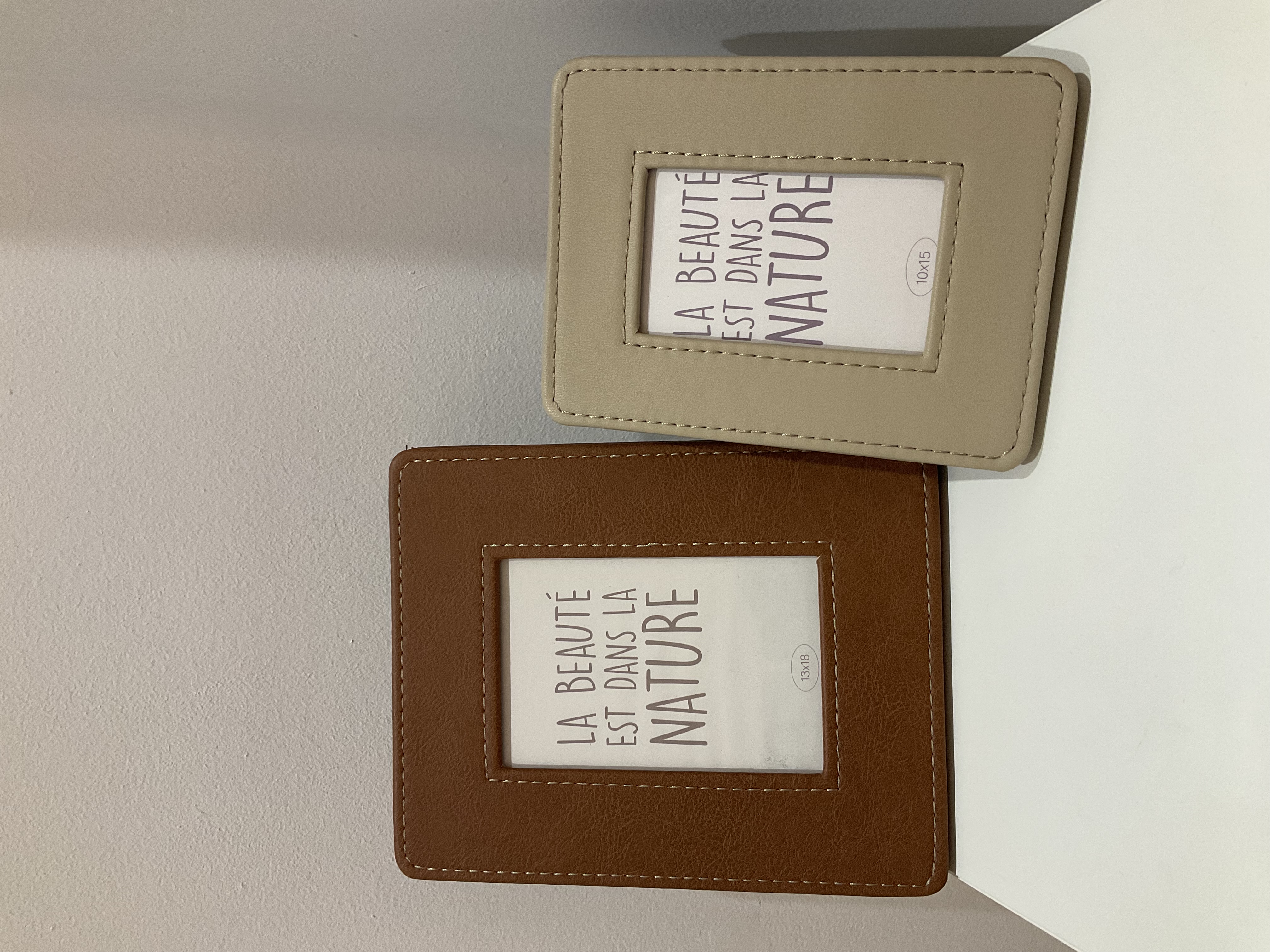  Juego Portarretratos de polipiel