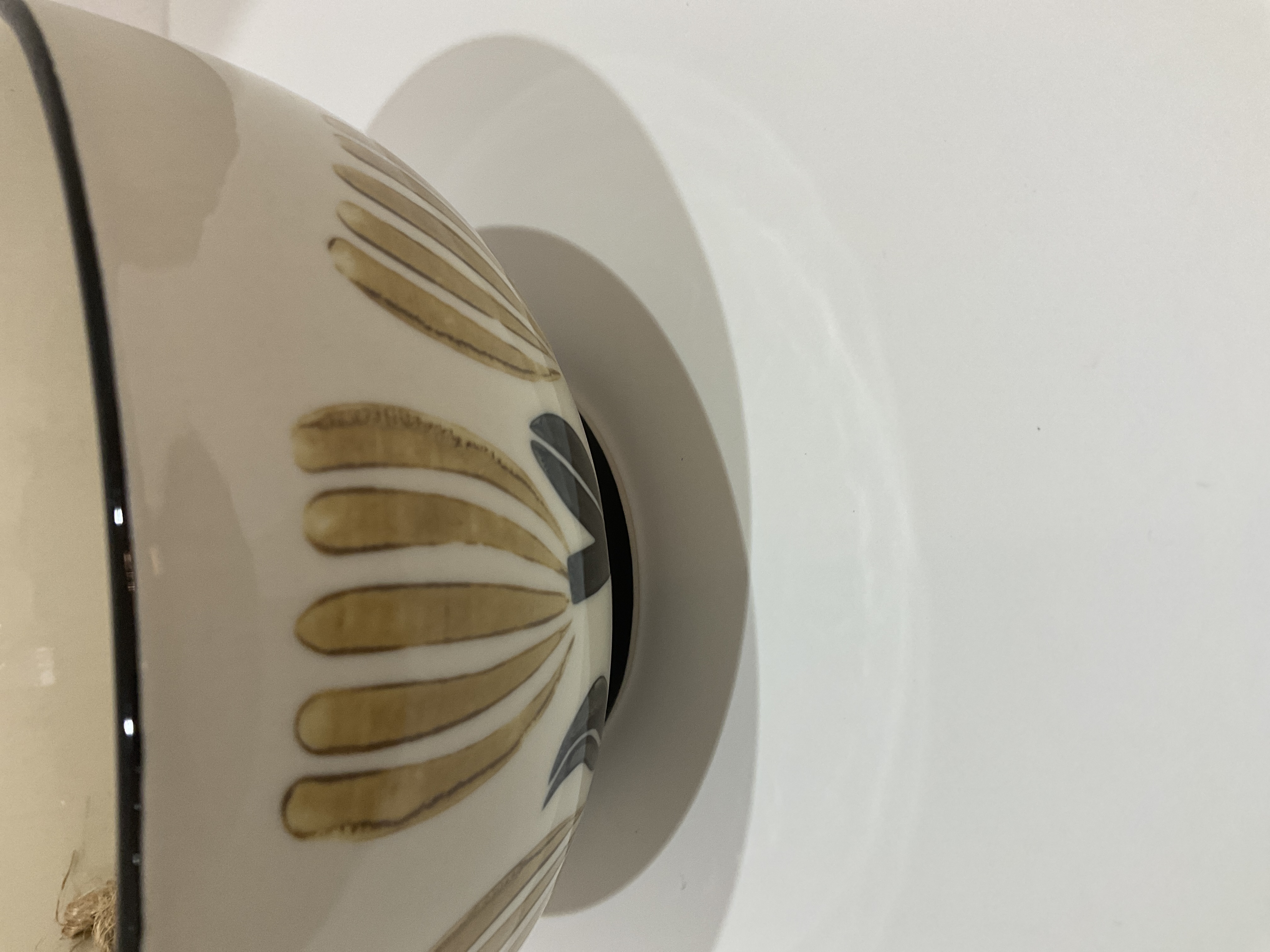 Tazón de cerámica decorativa