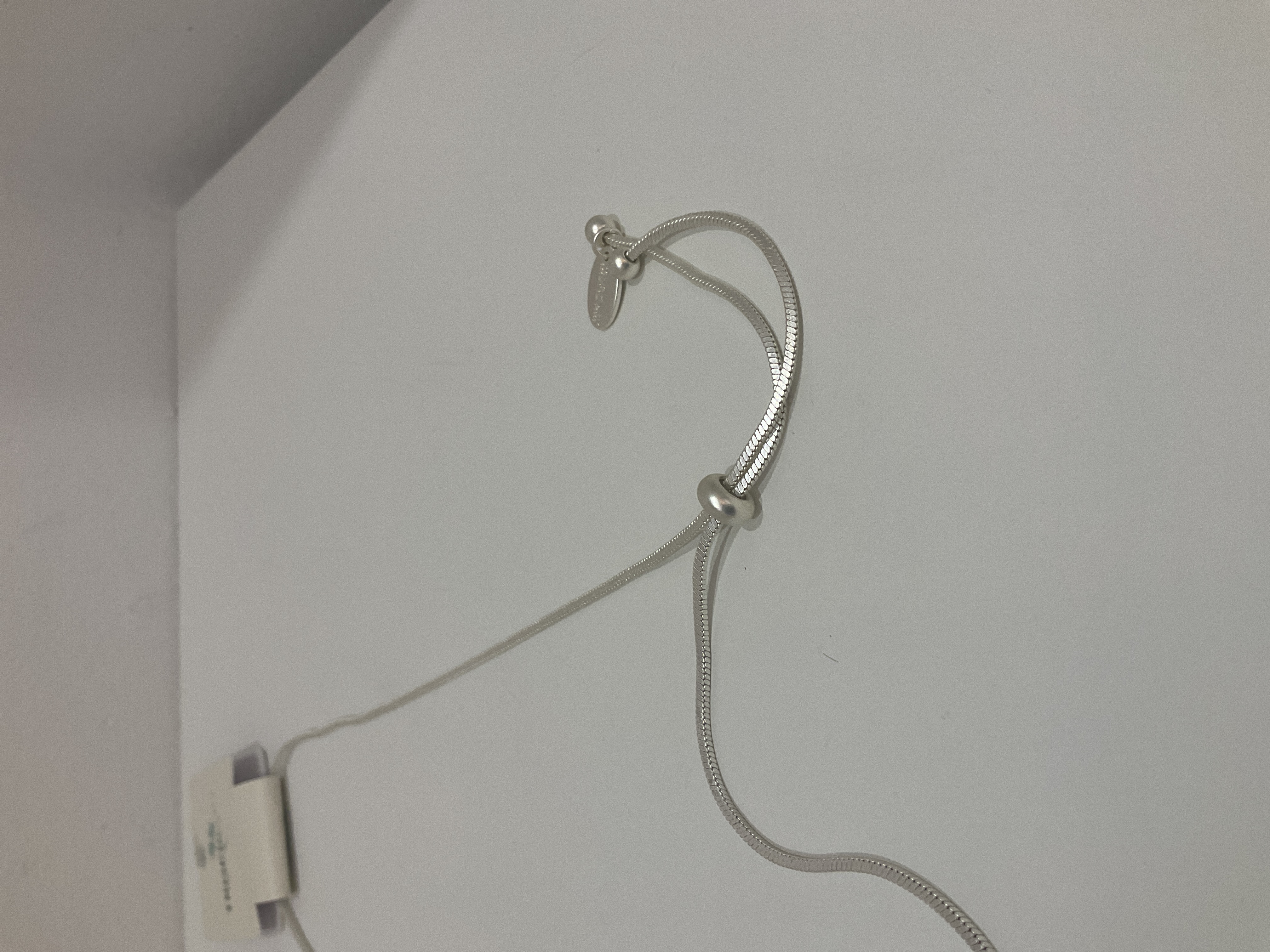 Collar largo plateado