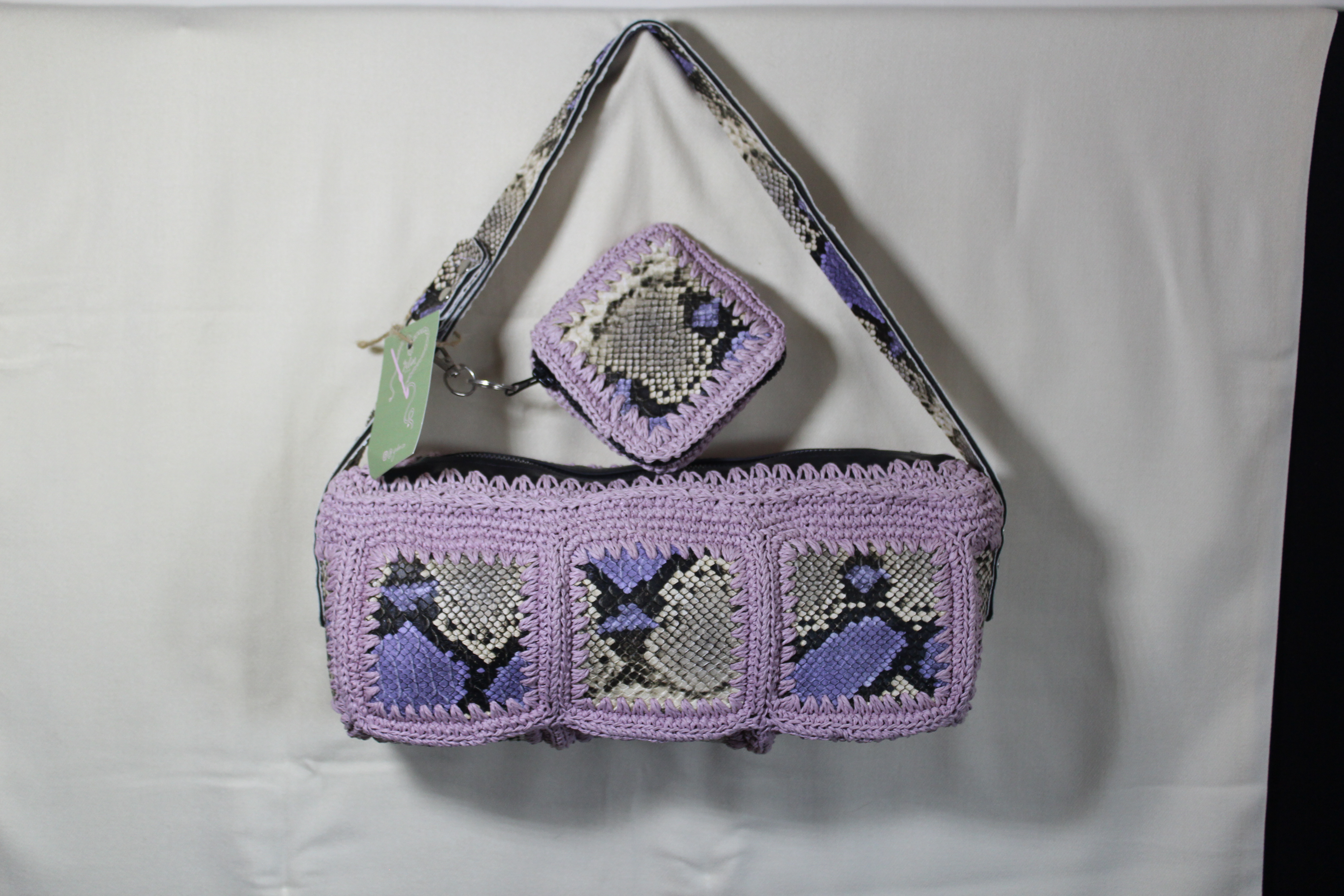 Mor El Yapımı Örgü Çanta