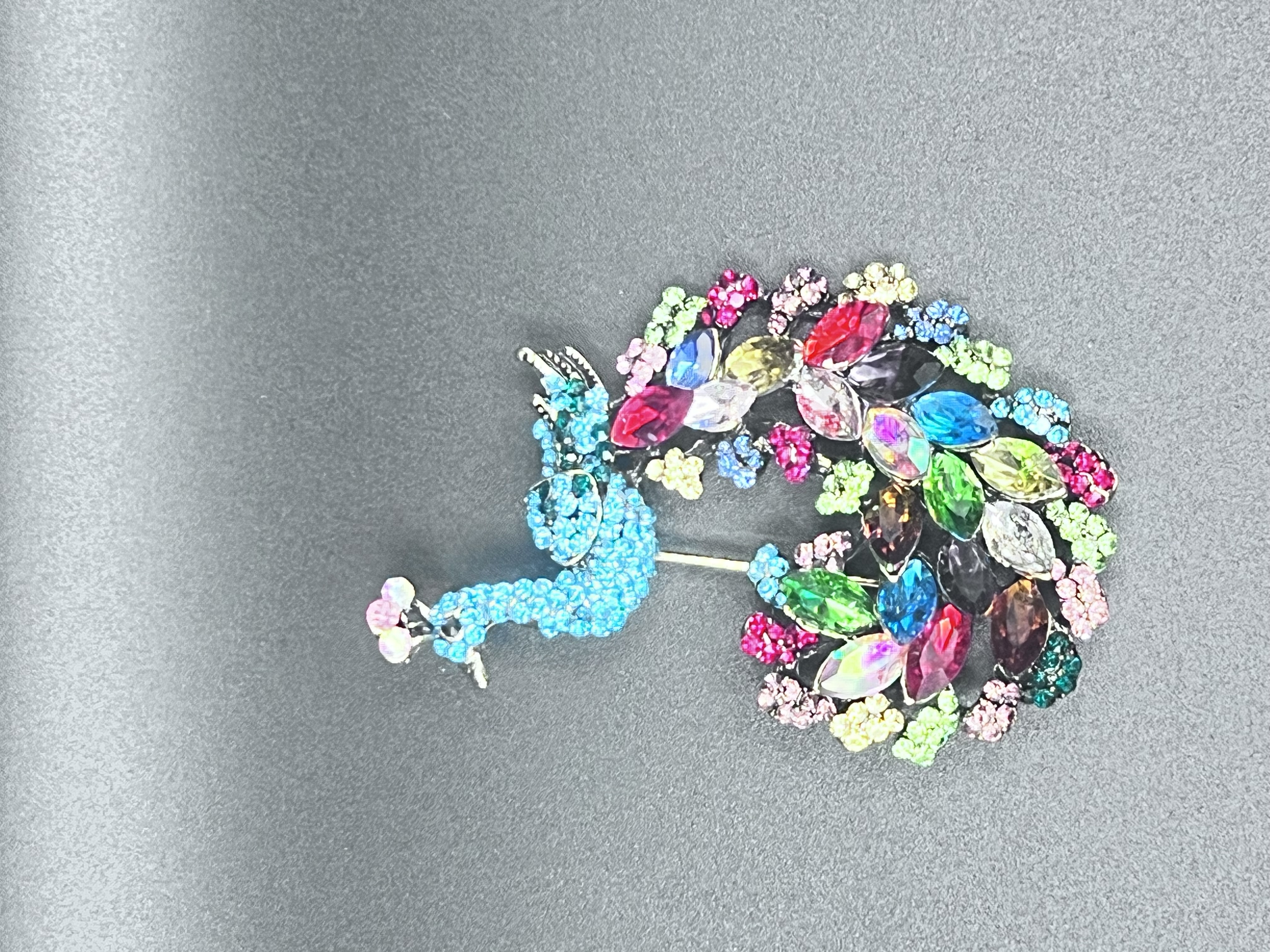 Peacock Proud Rhinestone Brooch