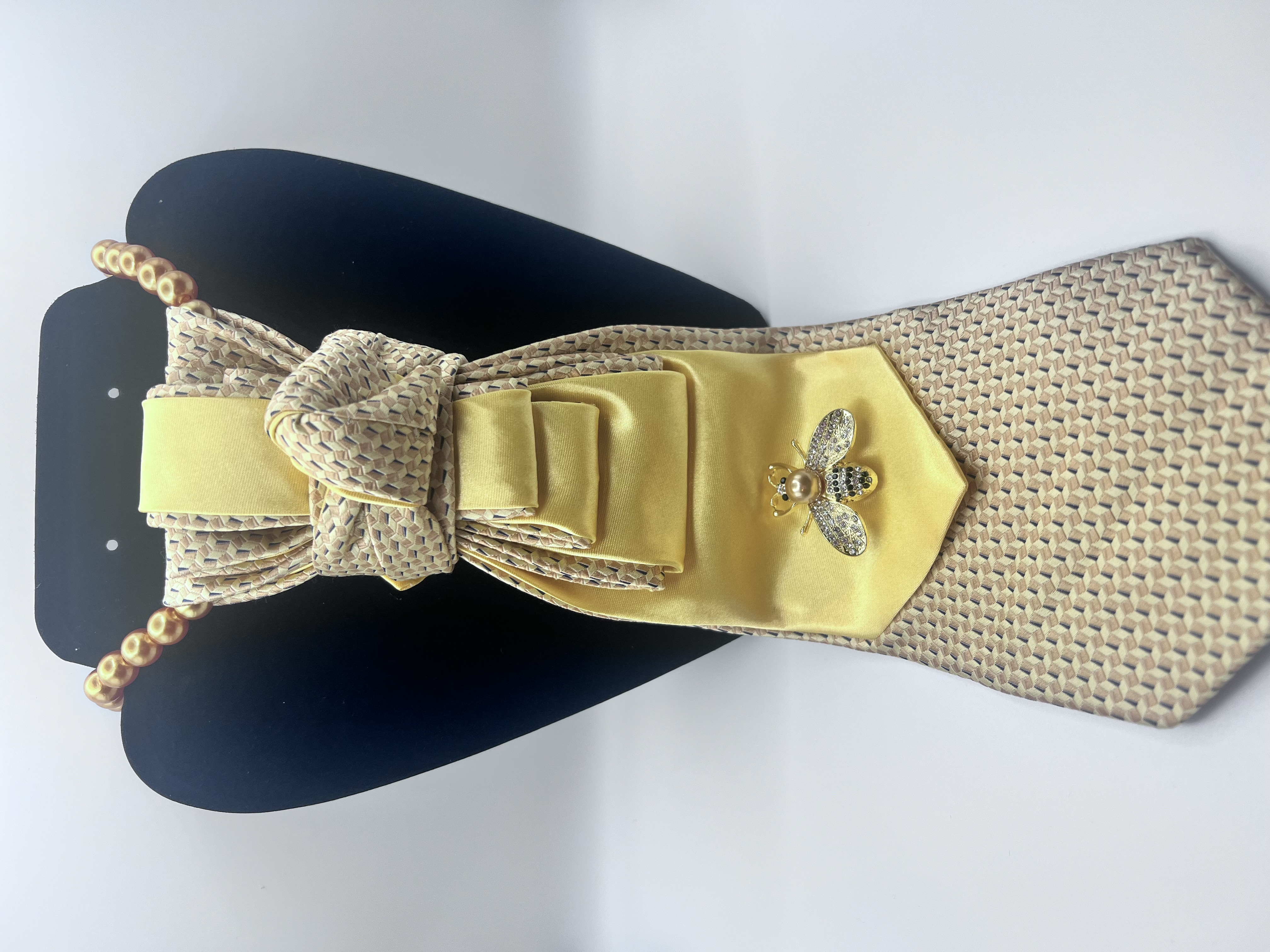 YELLOW – “SUNLIT CONFIDENCE”