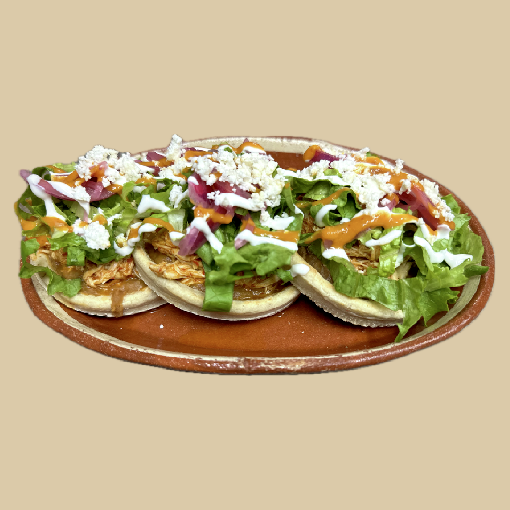 Sopes De Tinga