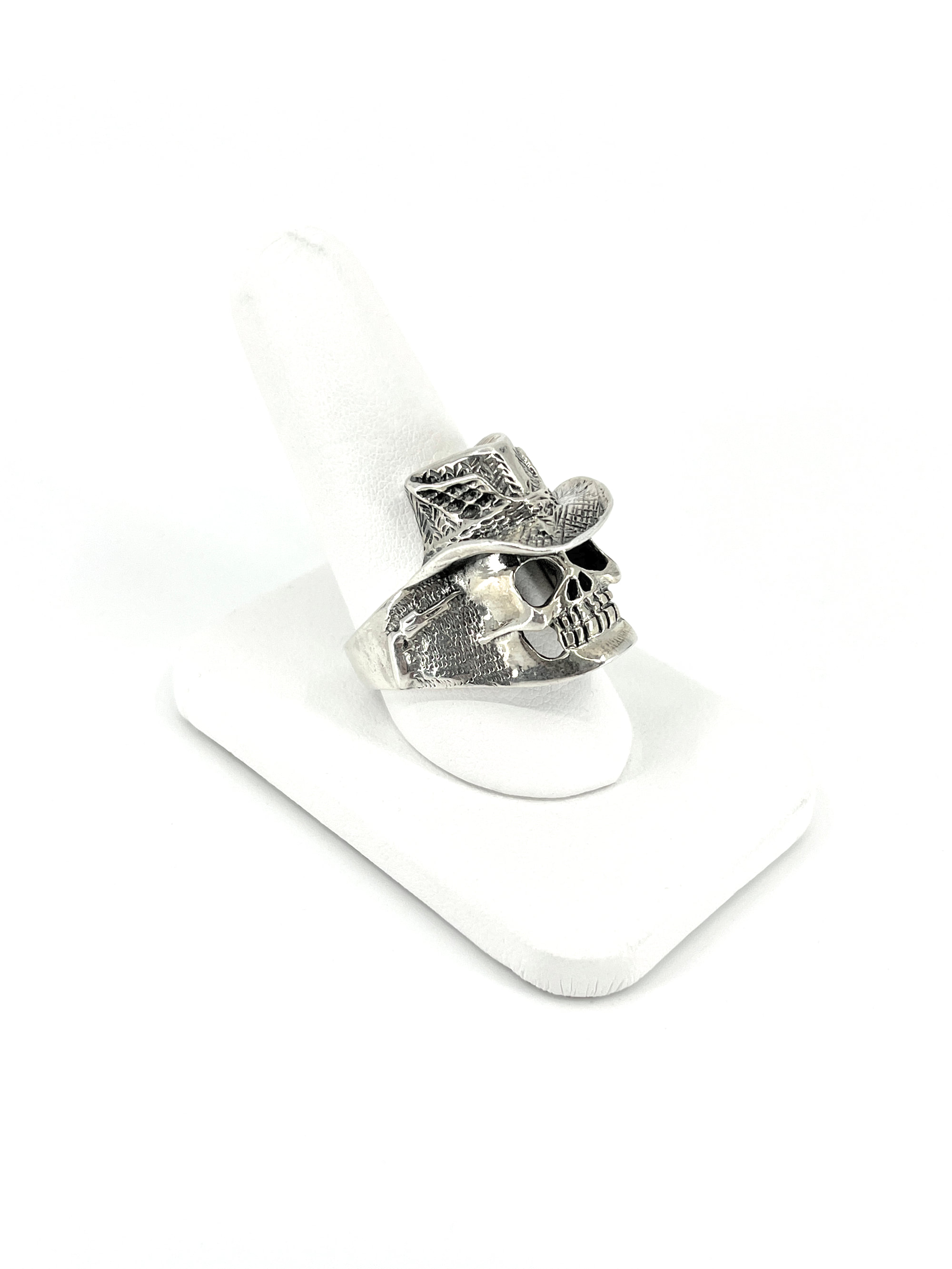 Vintage Silver Skull Ring