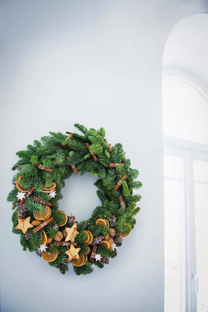 Šventinis natūralistinis vainikas