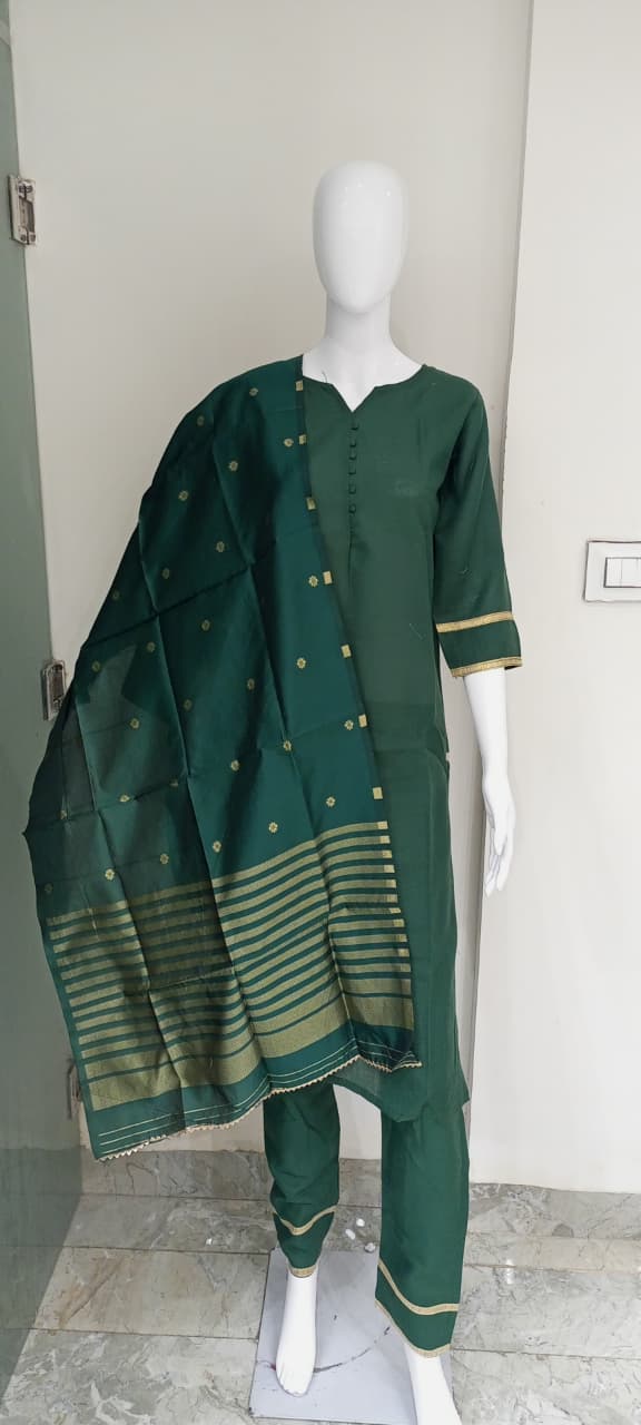 Green Traditional Kurta Set