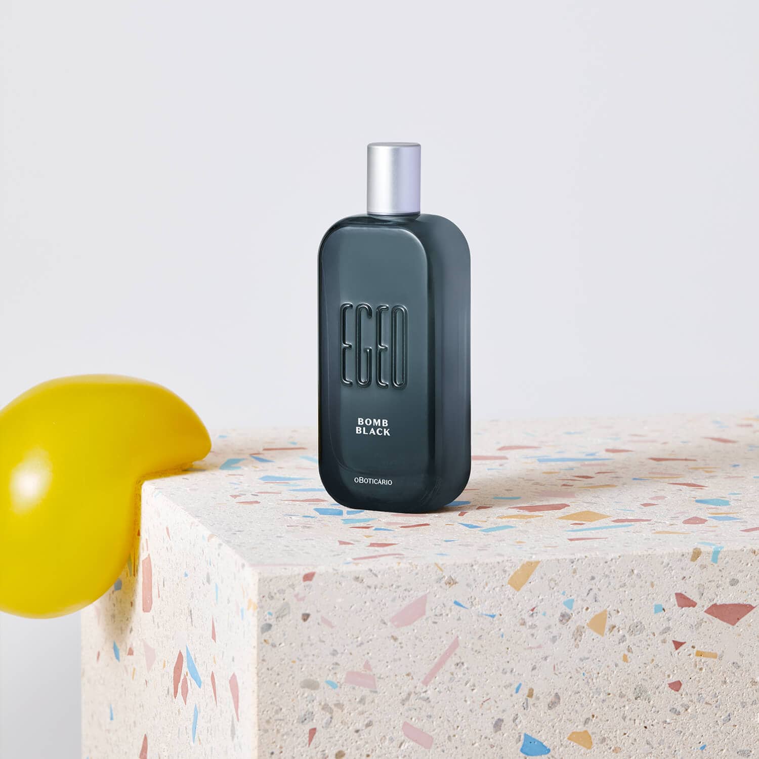 Egeo Bomb Black Eau de Toilette 90ml – Perfume Intenso y Seductor para la Noche