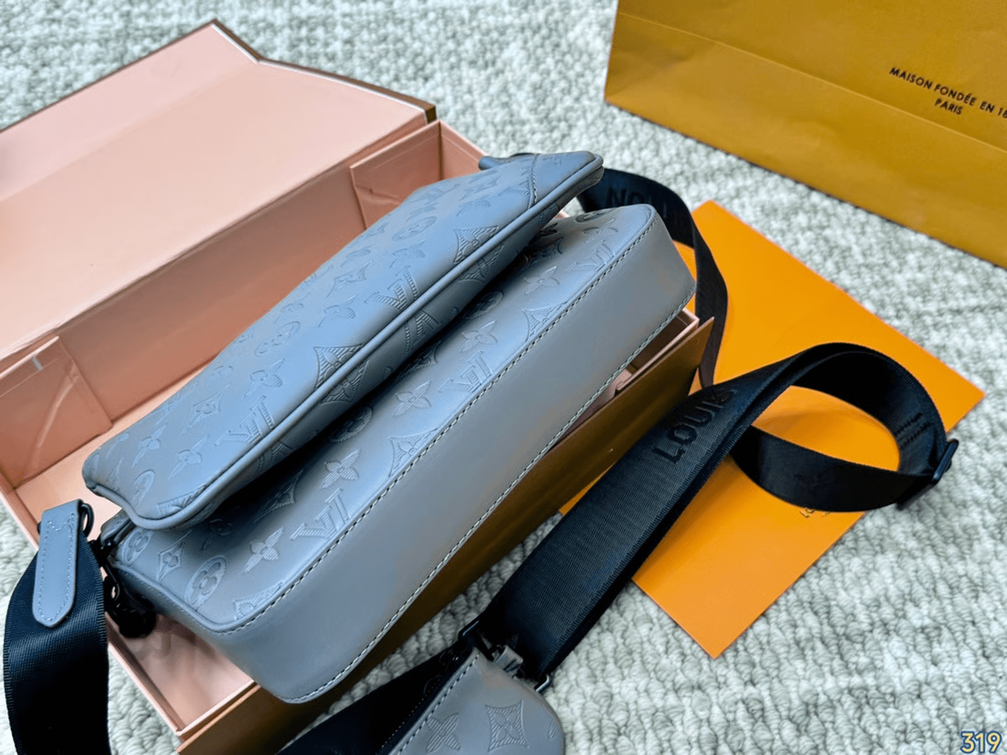 Sacoche Louis Vuitton