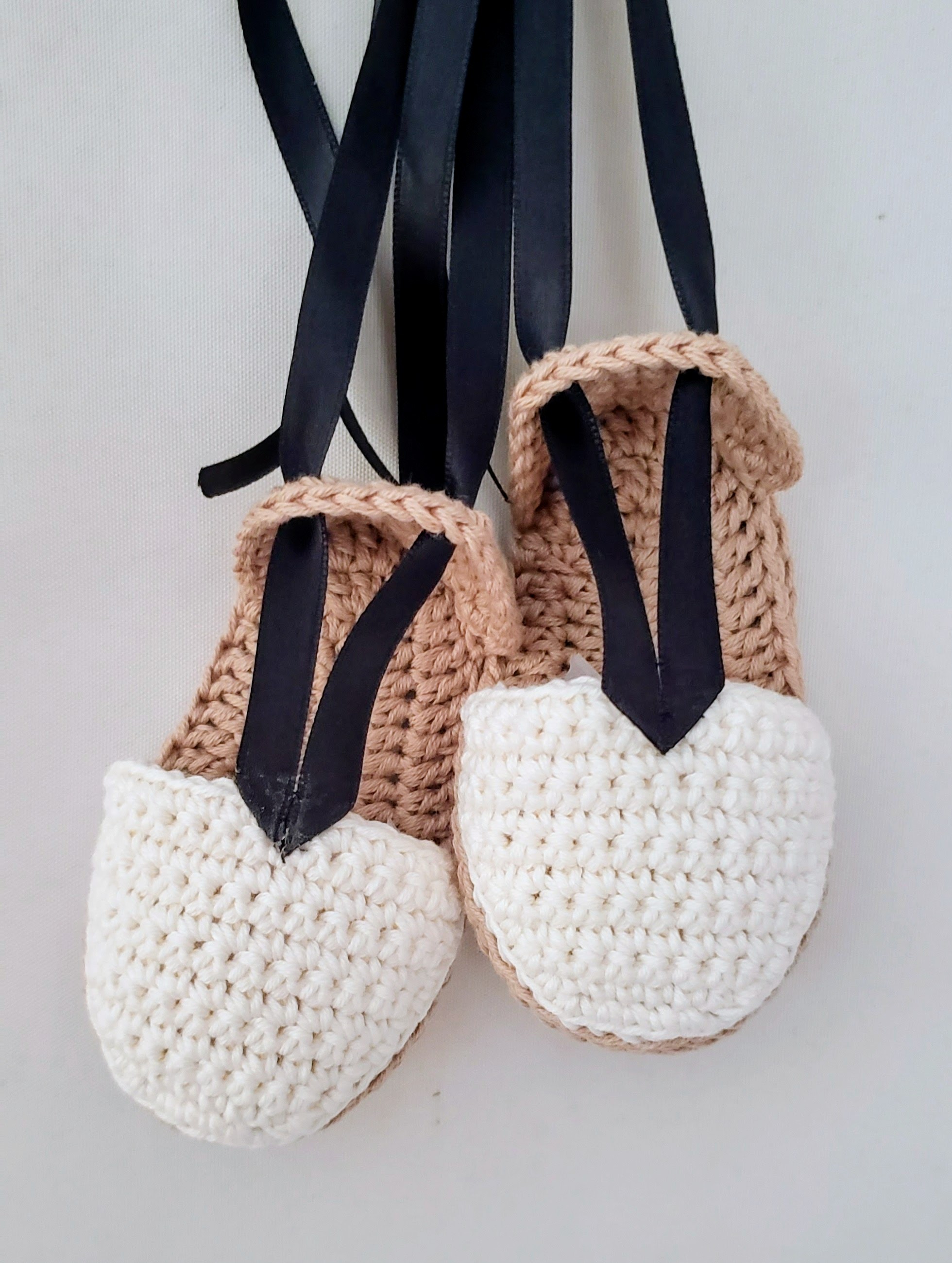 Alpargata regional cinta negra corta