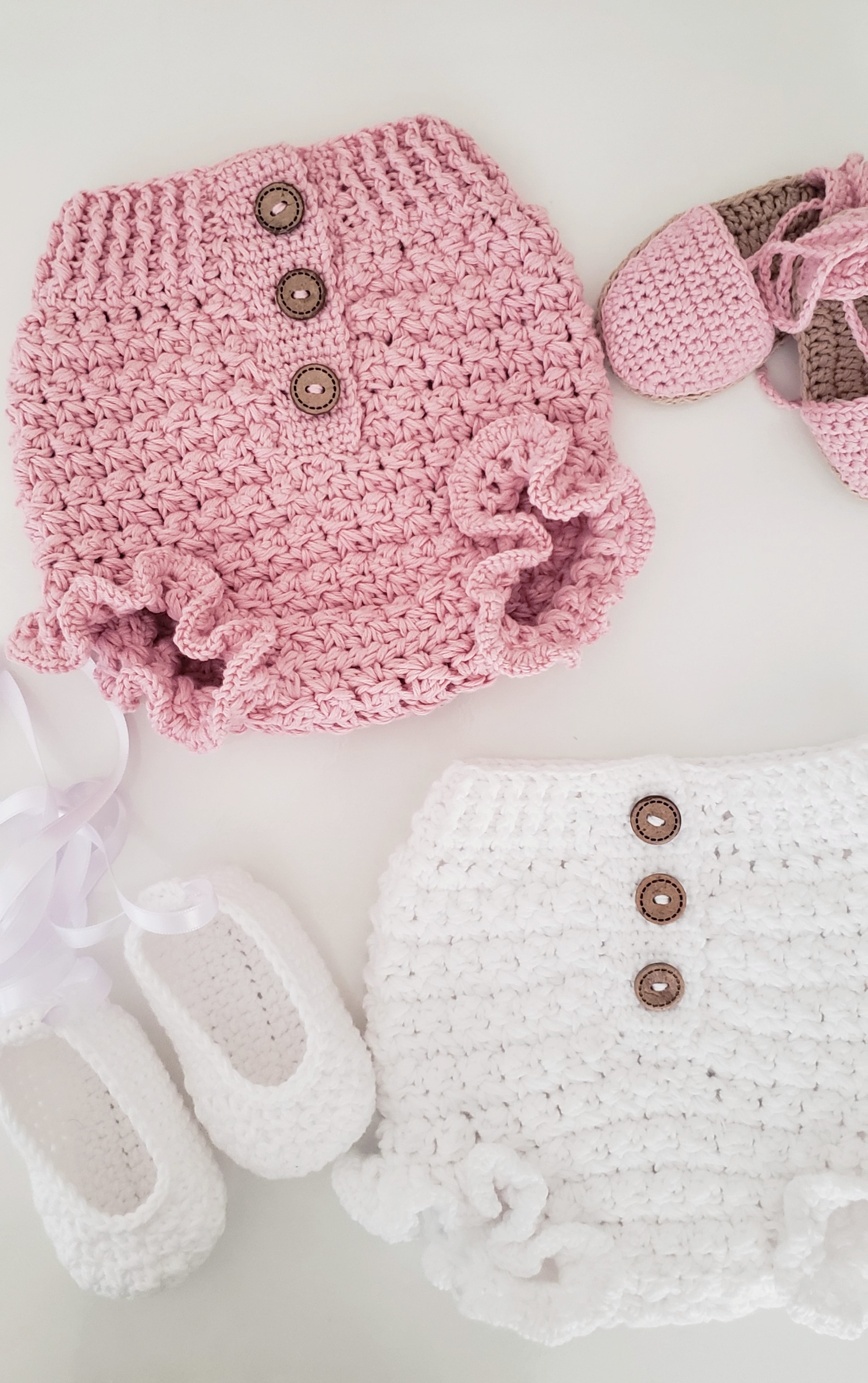 Cubrepañales crochet