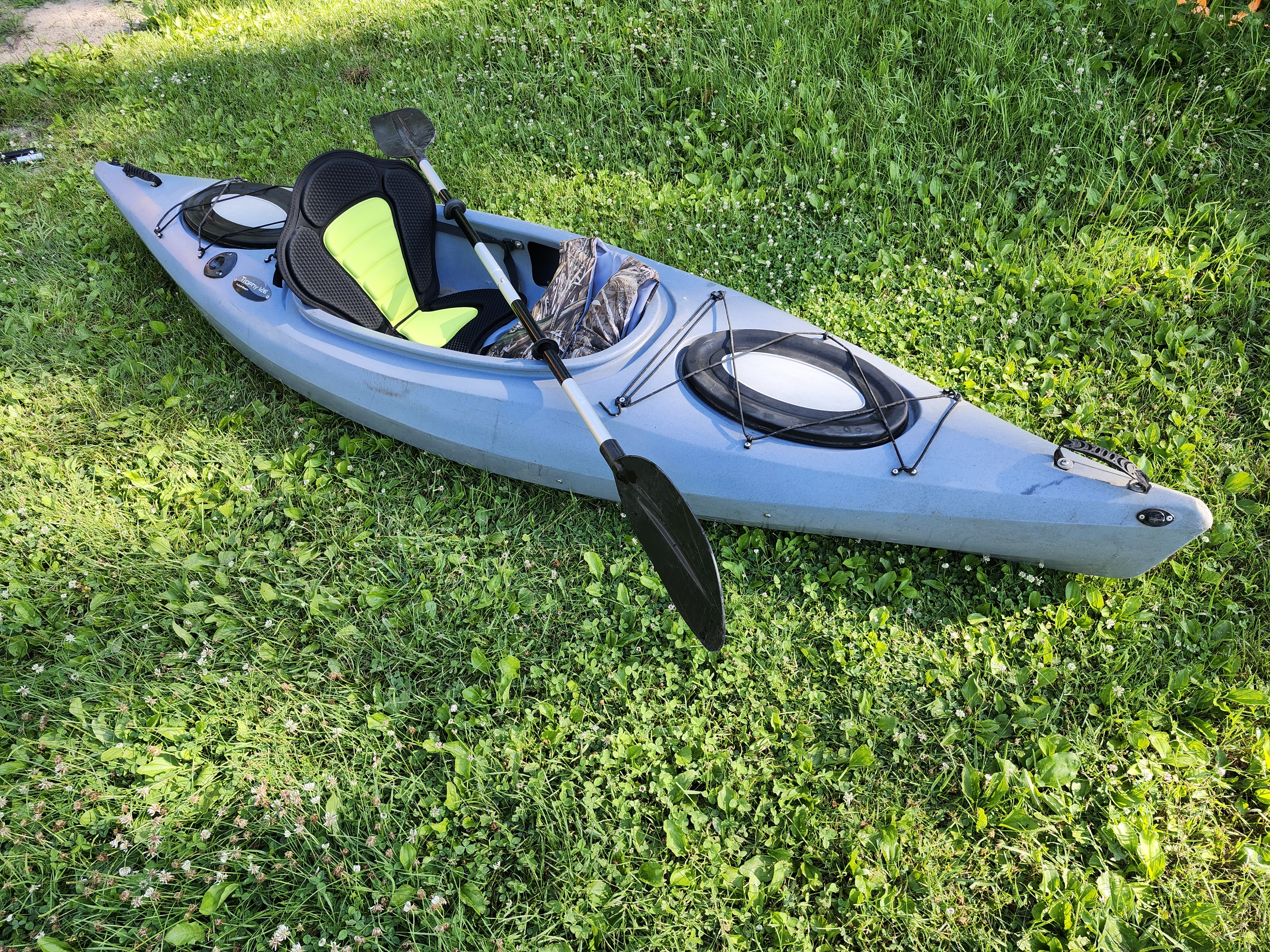 Single Sit-In 10' Kayak daily rental