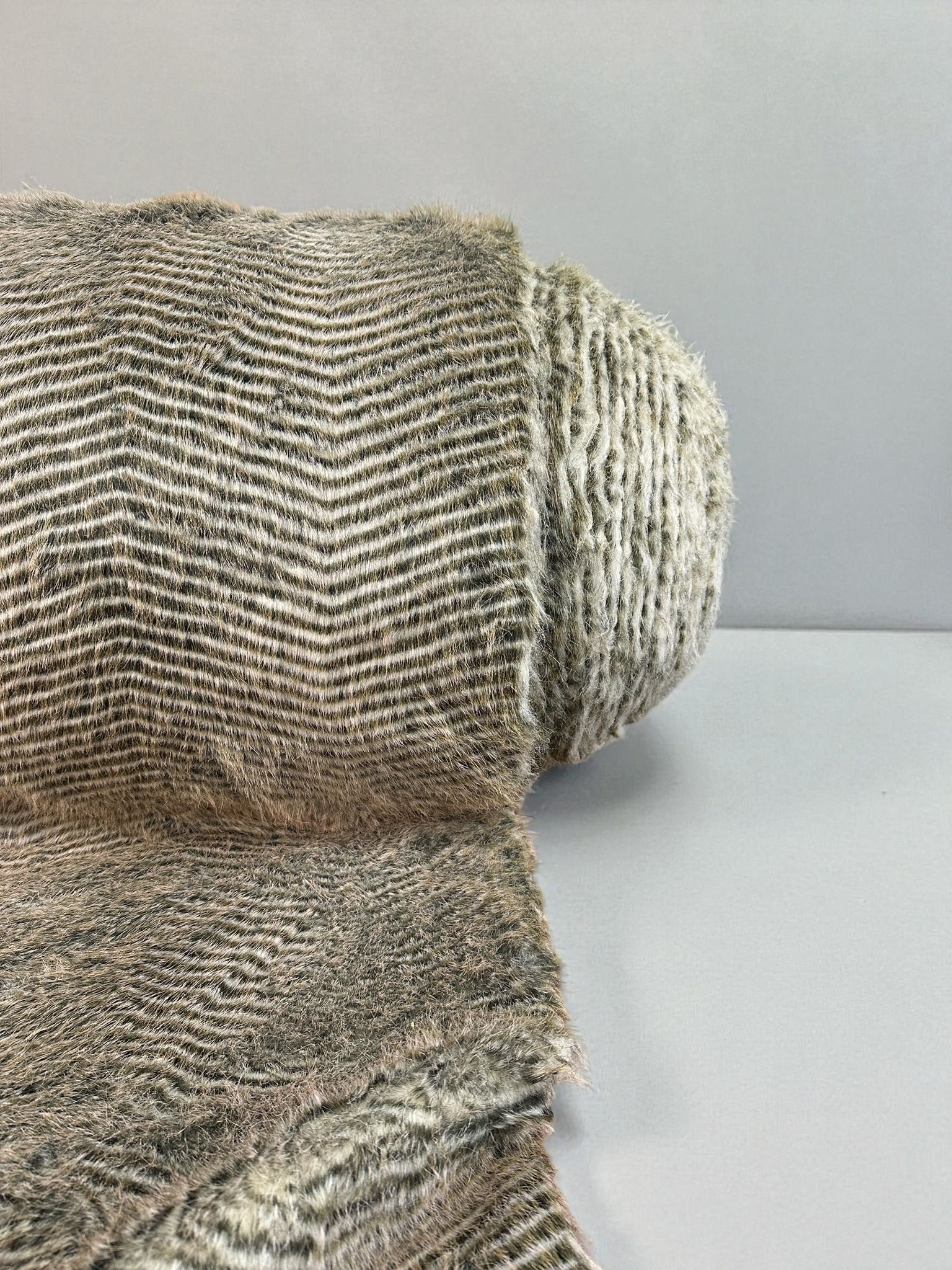 UZUN TÜYLÜ İTHAL  PELUŞ