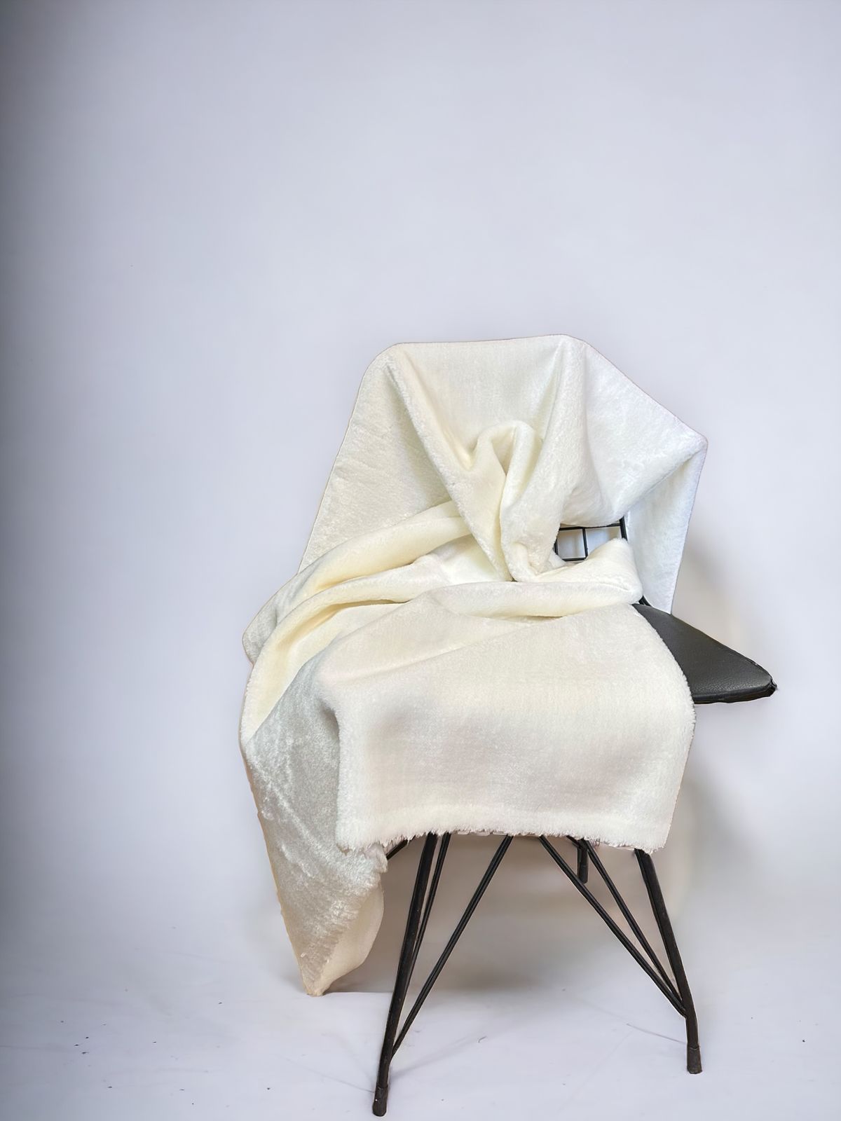 İTHAL LUTUR/MUTTON PELUŞ KUMAŞLAR