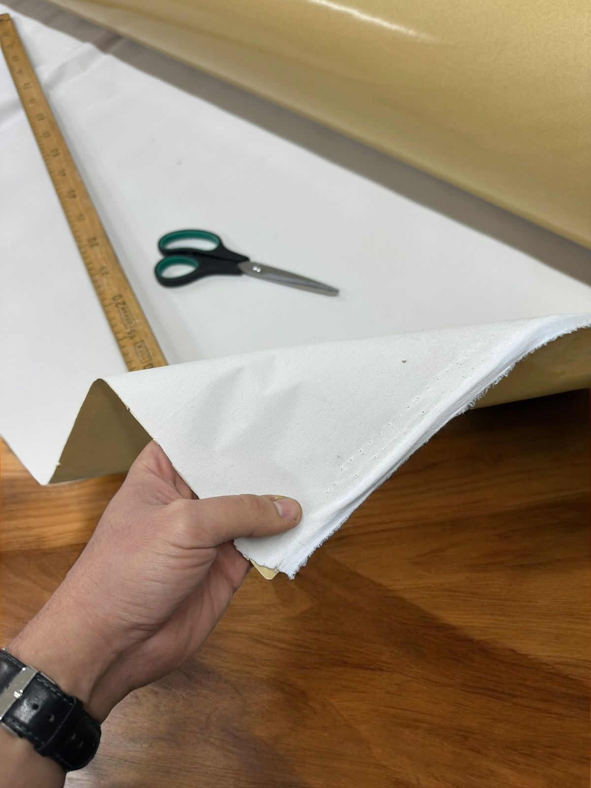 YAPIŞKANLI SÜET-DERİ-PELUŞ