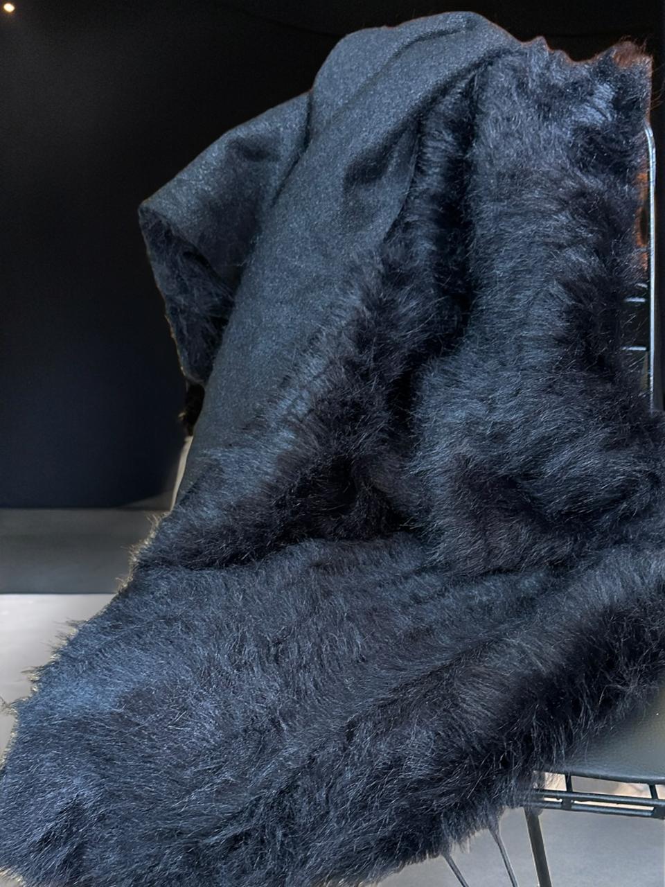 YMF UZUN TÜYLÜ YERLİ PELUŞ KUMAŞLAR