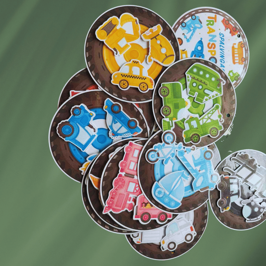 Knygelė "Spalvotas transportas"