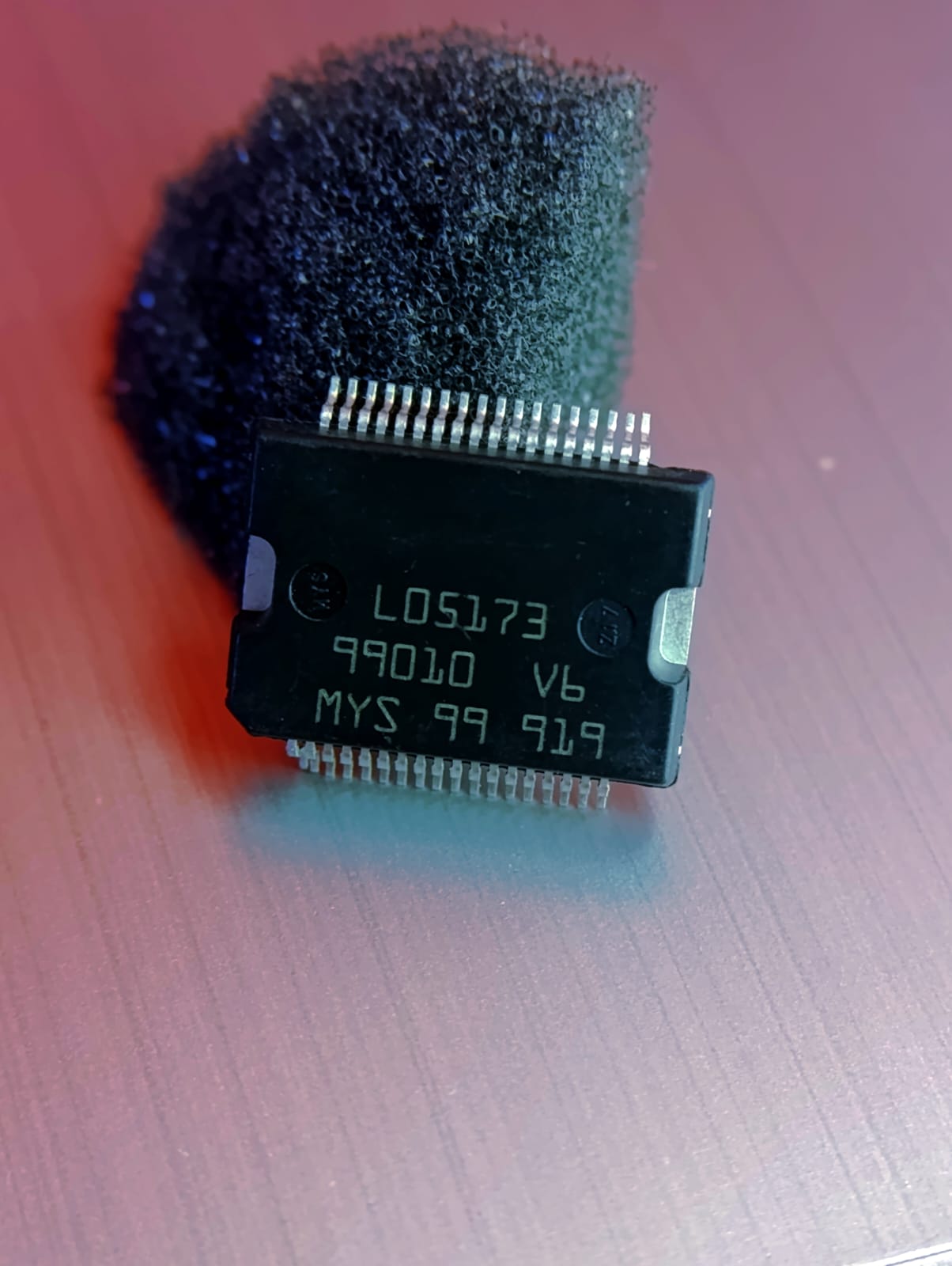 Circuito integrado – L05173