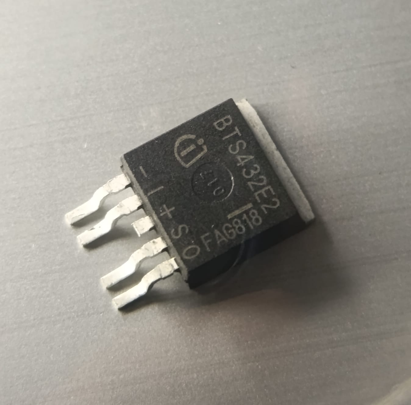 Interruptor inteligente de potencia – BTS432E2