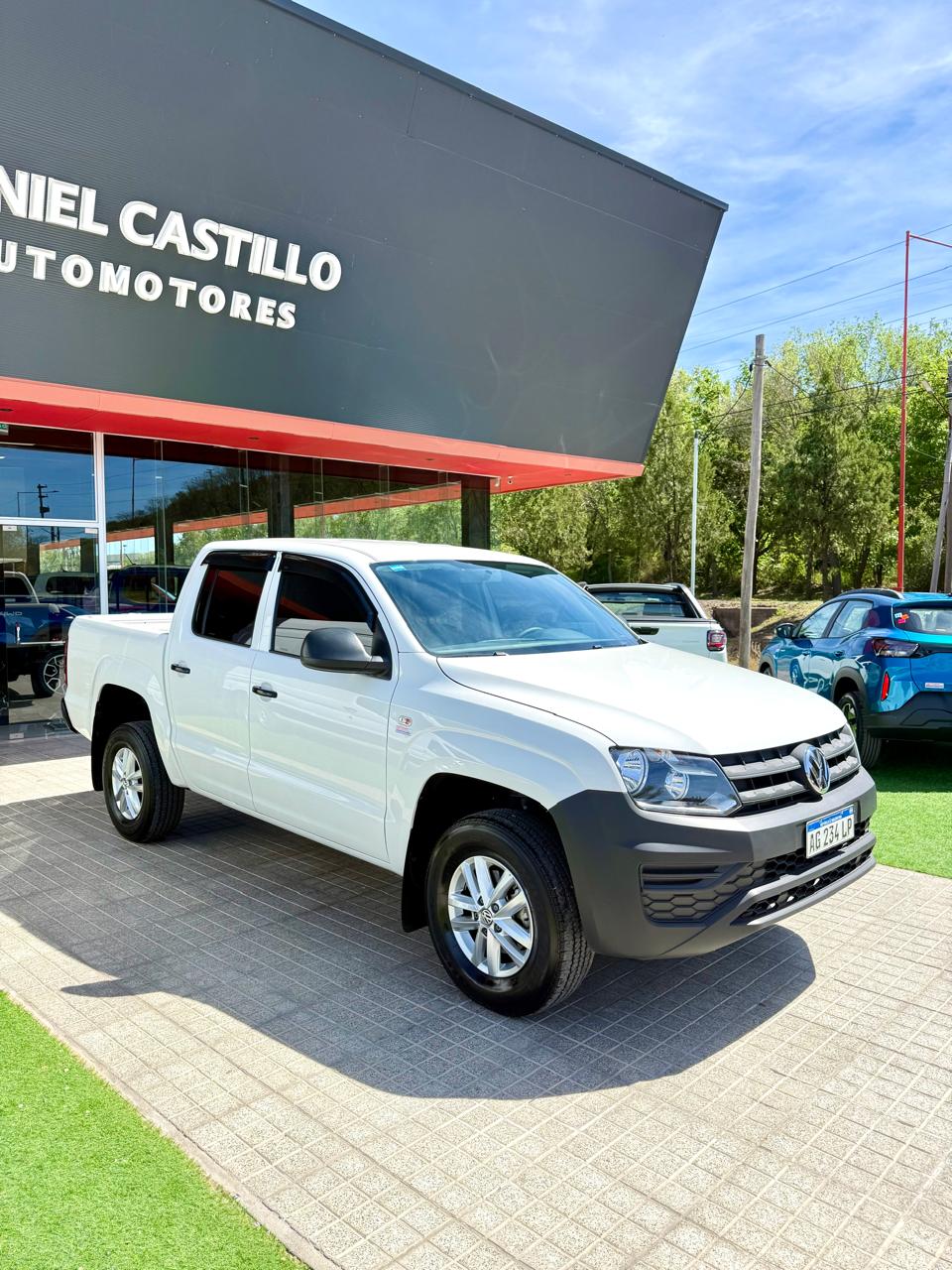 Volkswagen Amarok Trendline 6M/T 4X4