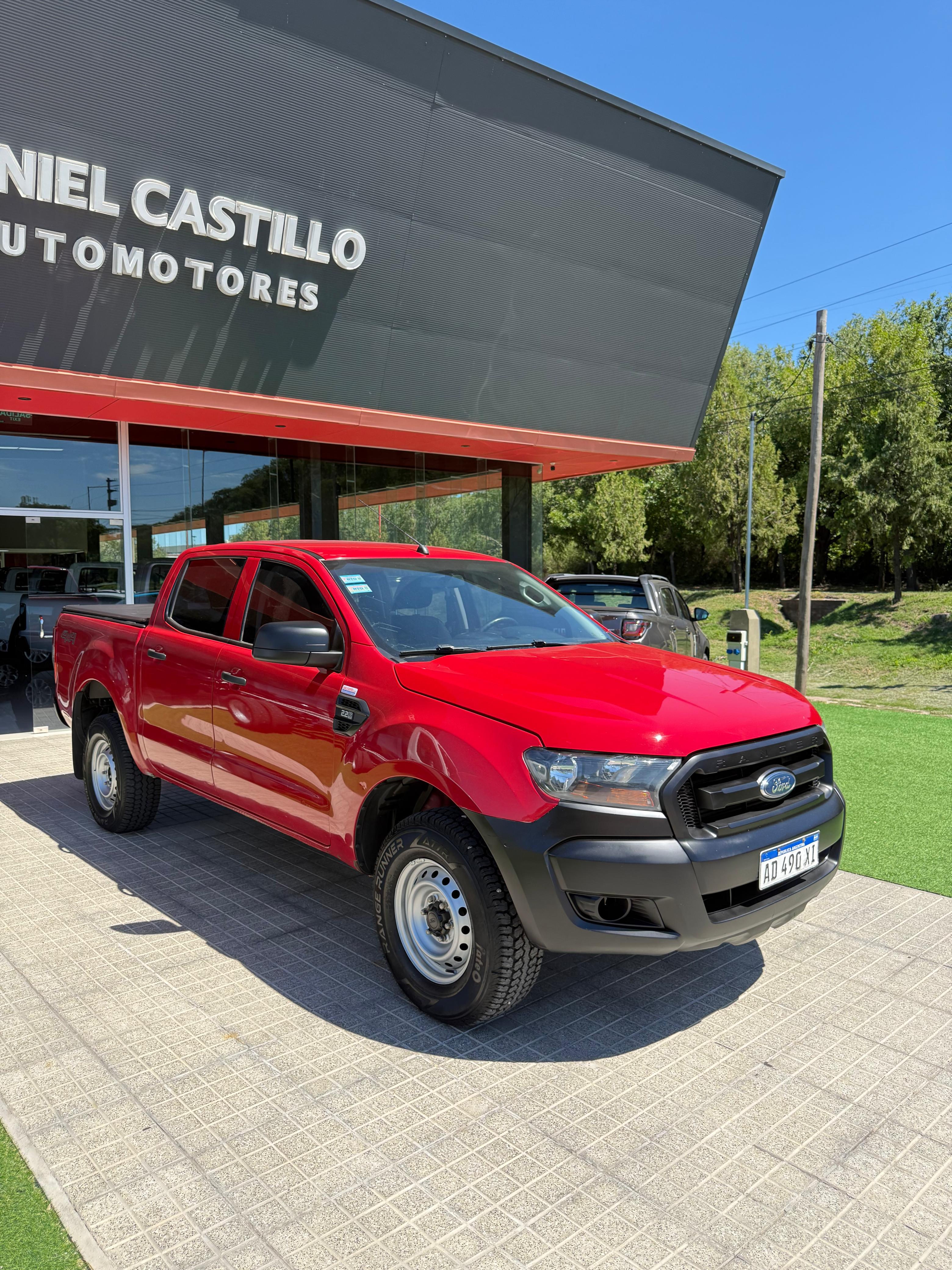 Ford Ranger XL 2.2 6M/T 4X4