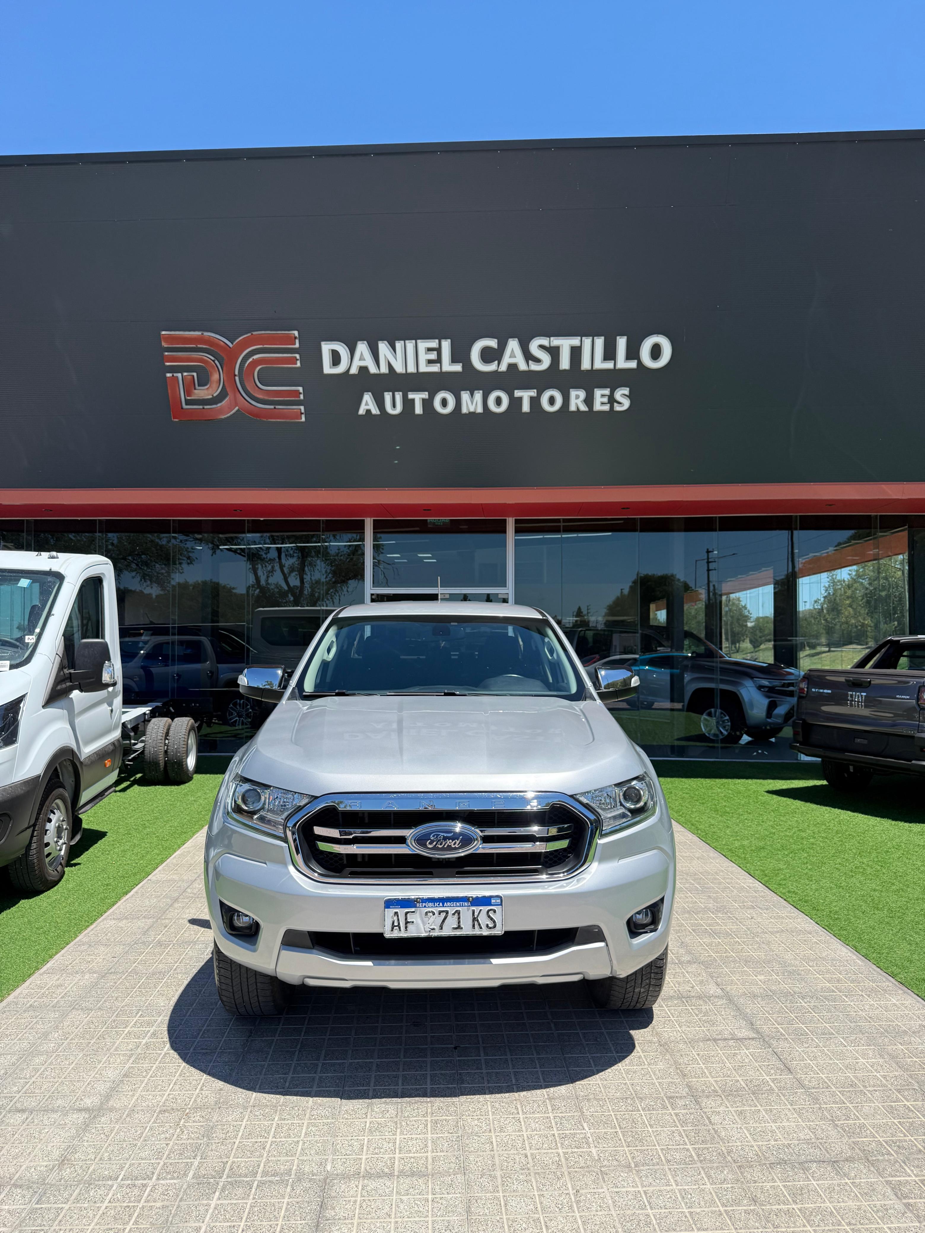 Ford Ranger XLT 2.5 6M/T 4x2