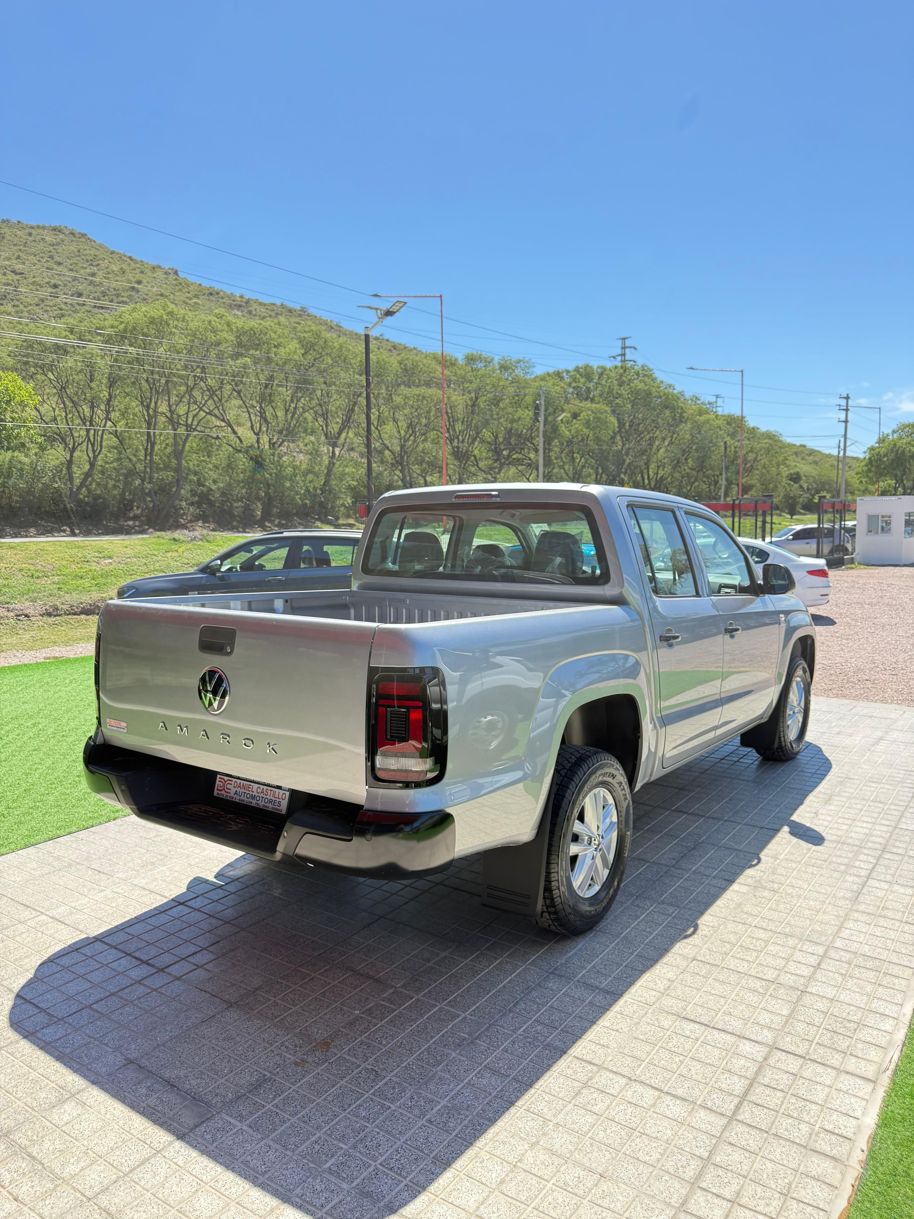 Volkswagen Amarok 2.0 Trendline 6M/T 4X2