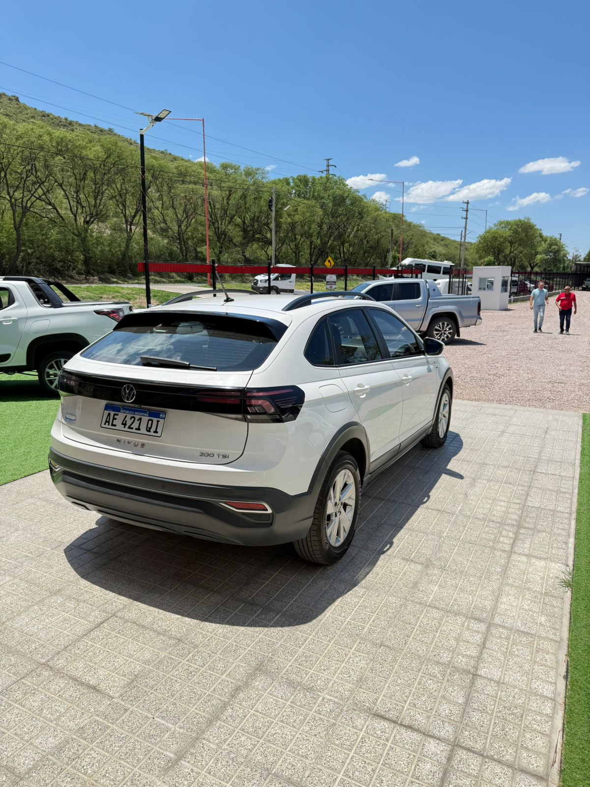 Volkswagen Nivus Comfortline TSI 6A/T