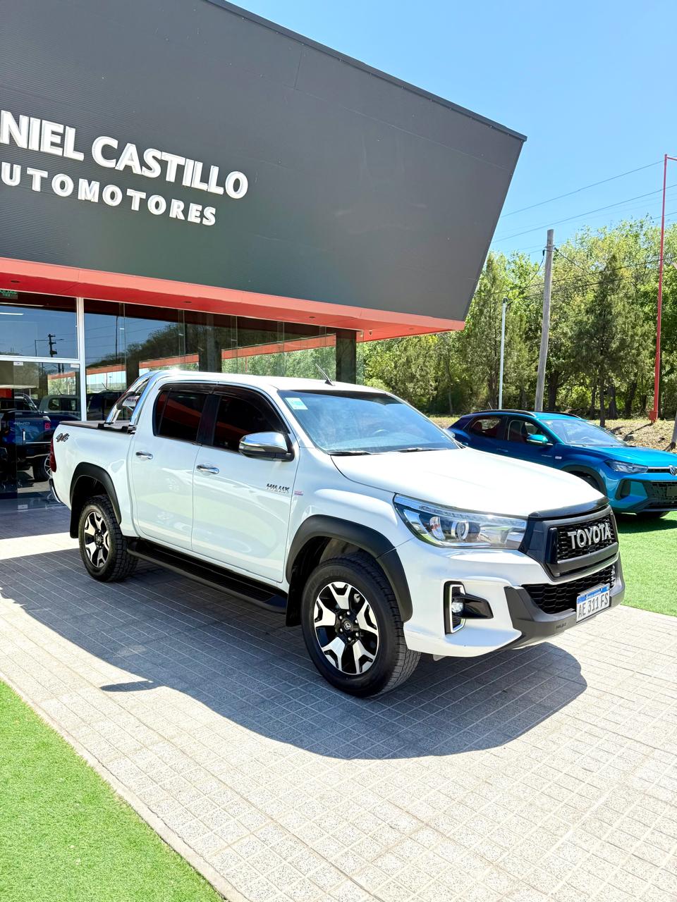 Toyota Hilux SRX 2.8 6A/T 4X4