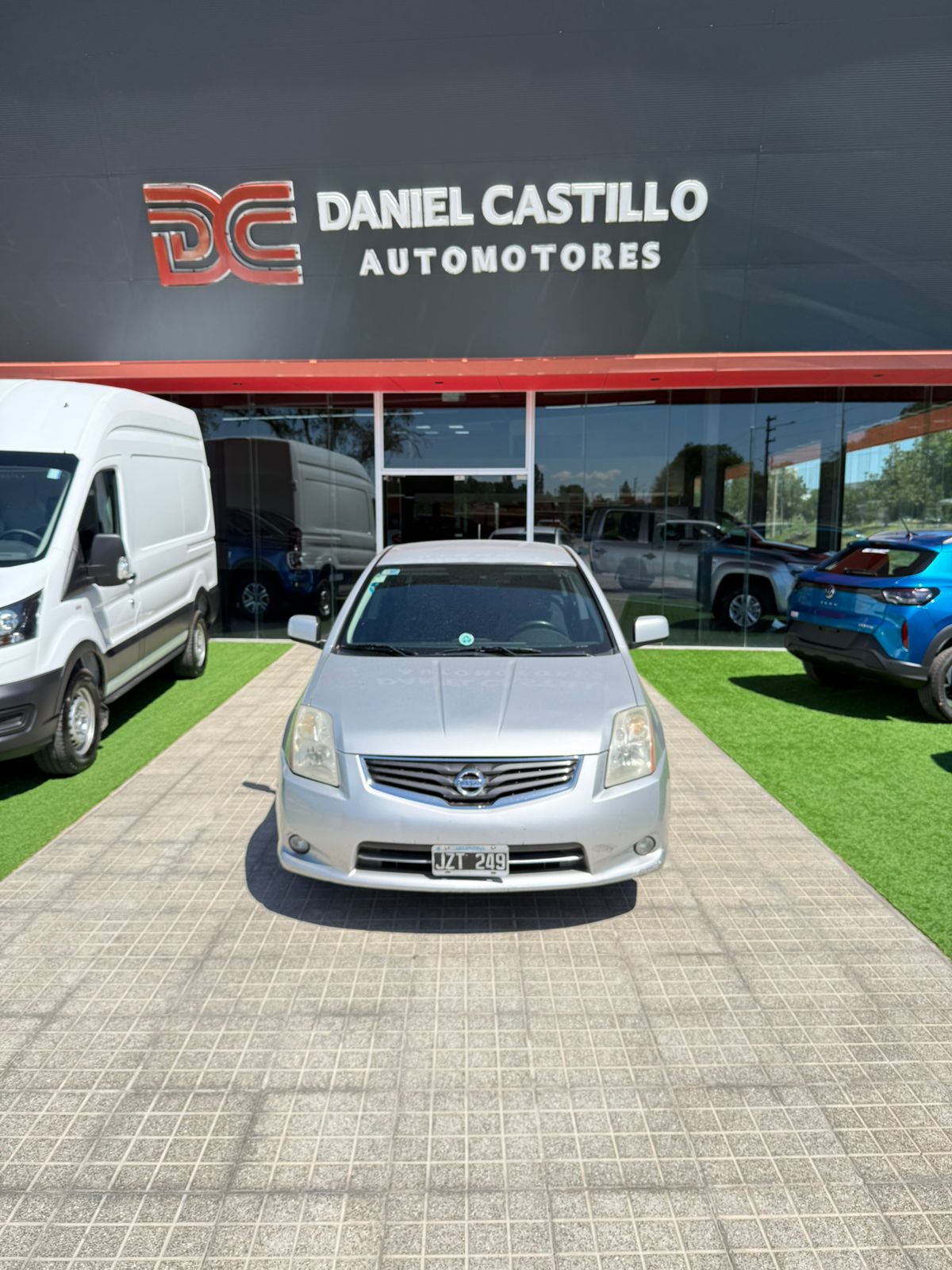 Nissan Sentra Acenta 2.0 6M/T