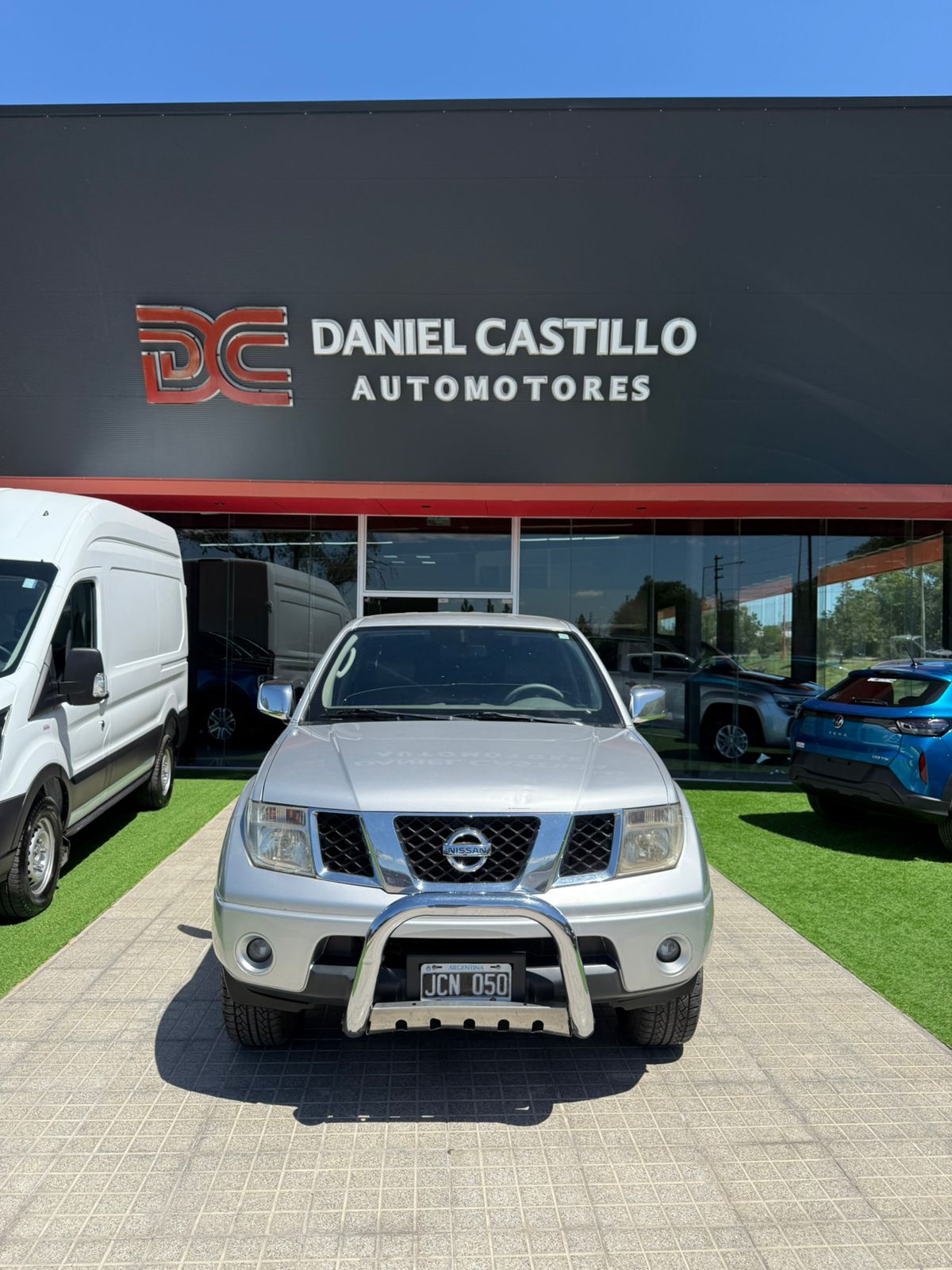 Nissan Frontier LE 2.5 4×4