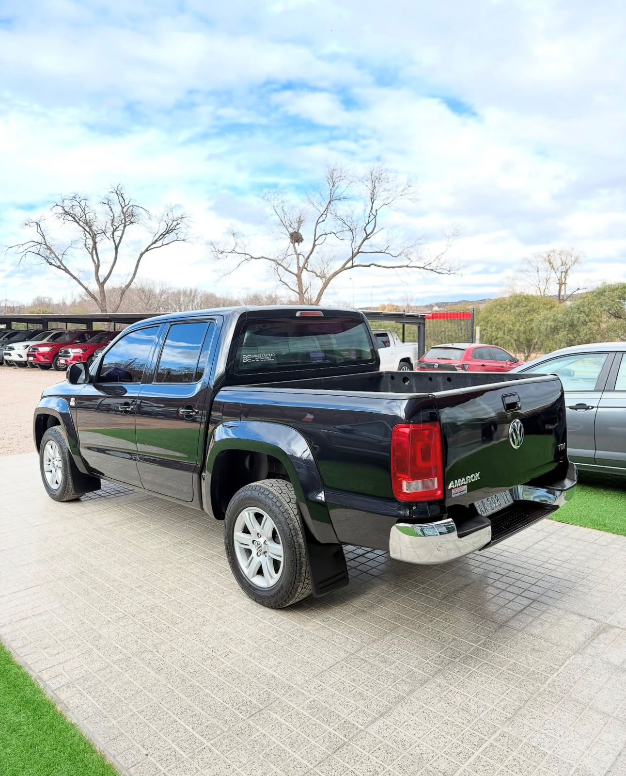 Volkswagen Amarok Highline 6M/T 4X4