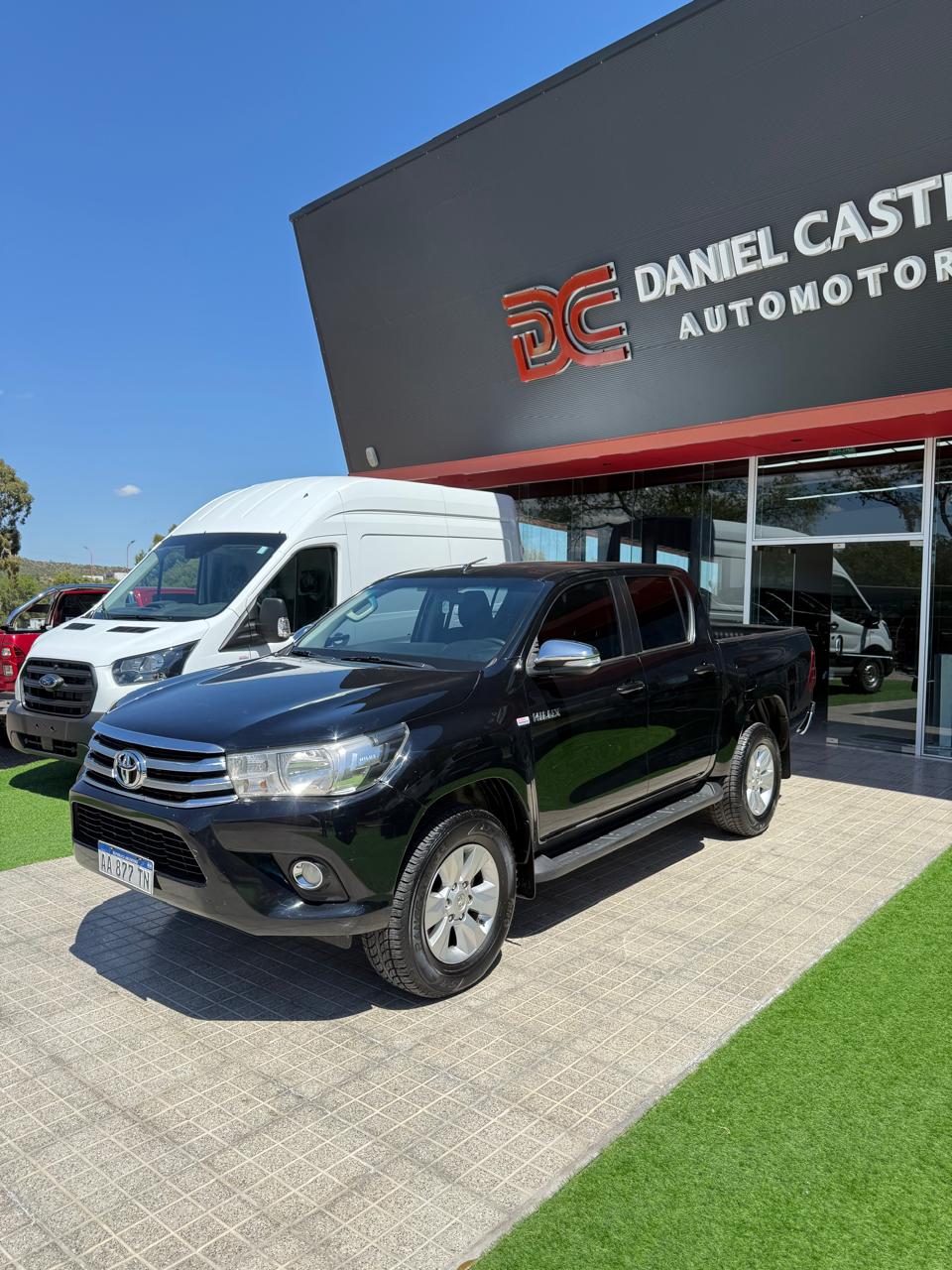 Toyota Hilux SRV Pack 6M/T 4X2