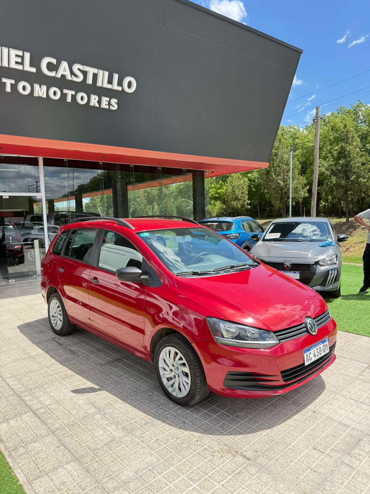 volkswagen suran confort 5M/T 