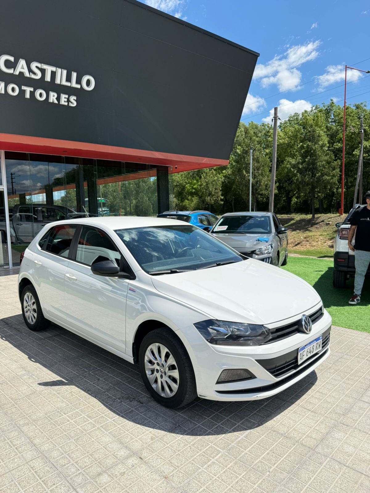 Volkswagen Polo 1.6 MSI TREND 5M/T 