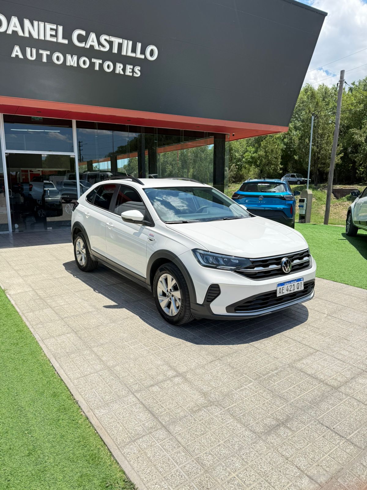 Volkswagen Nivus Comfortline TSI 6A/T