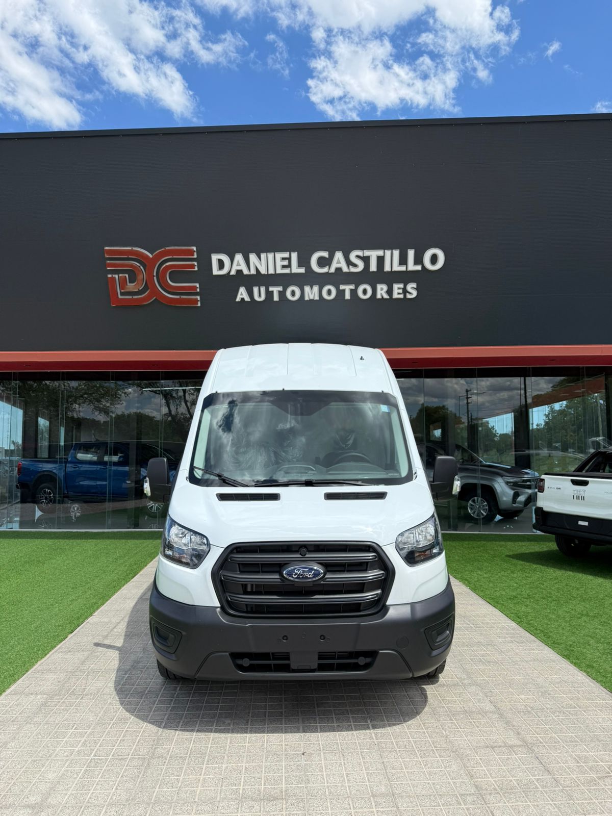 Ford Transit 2.2 Furgón Mediano 350Te
