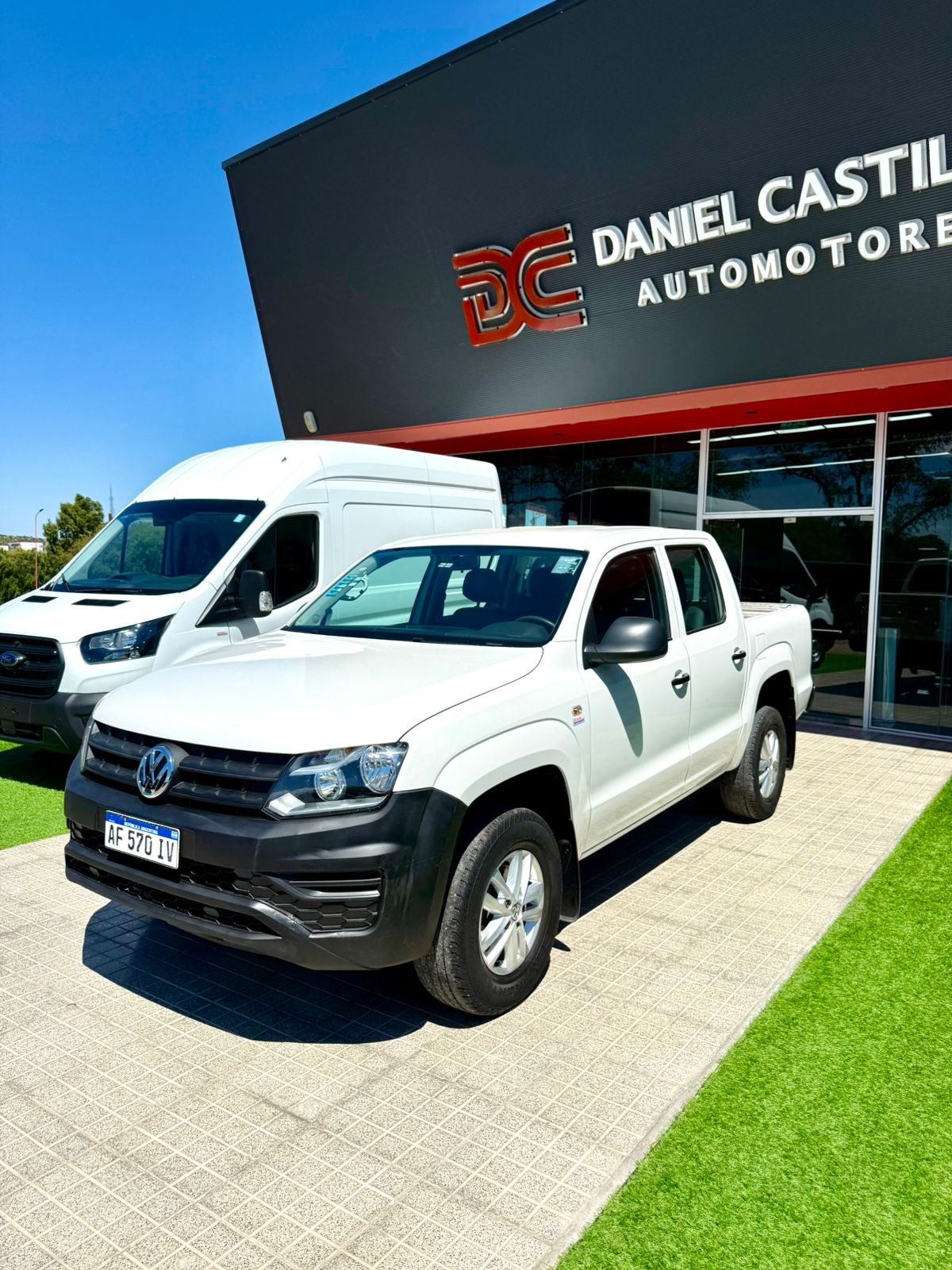 Volkswagen Amarok Trendline 6M/T 4X2