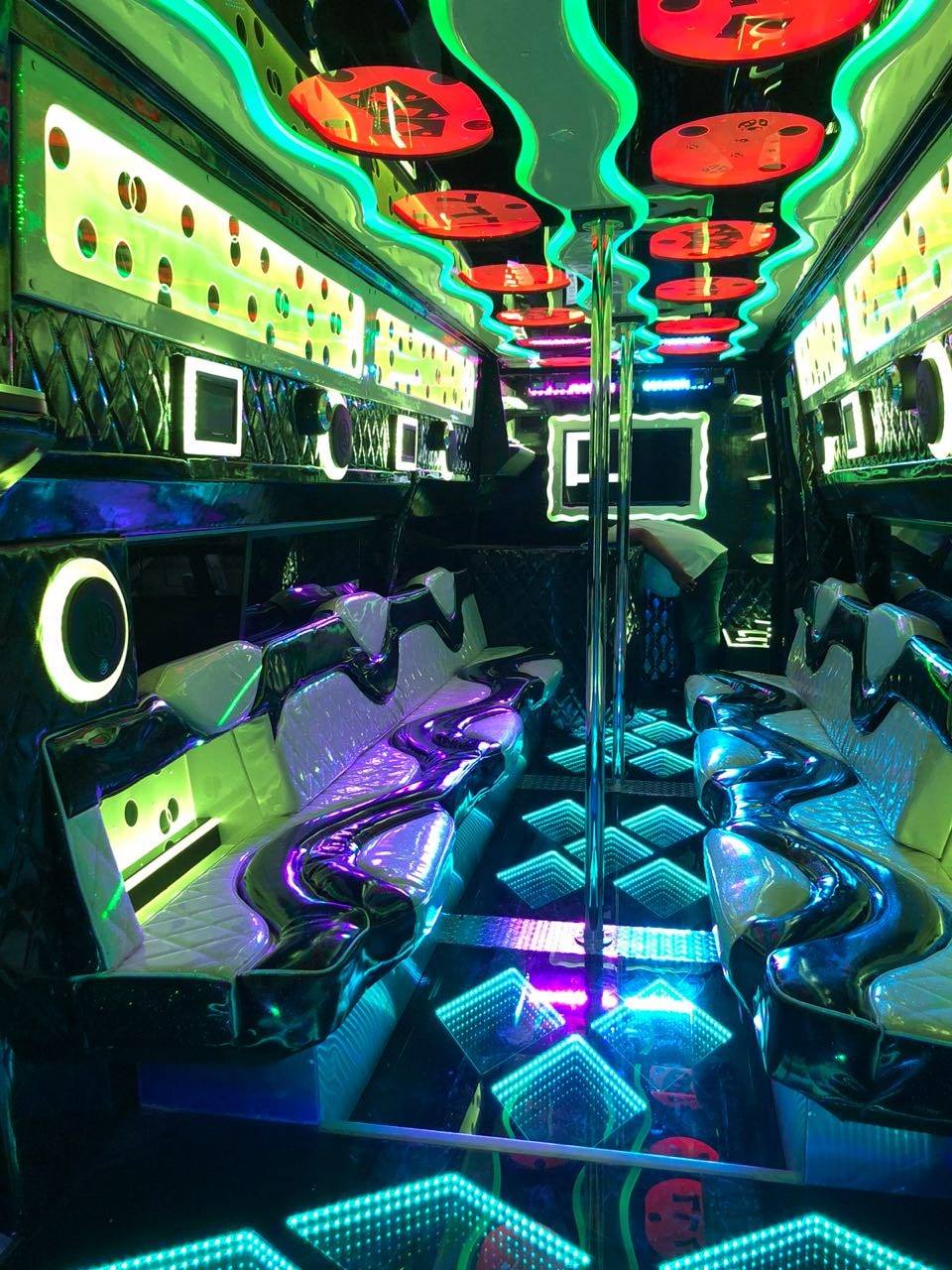 Party Bus Hollywood