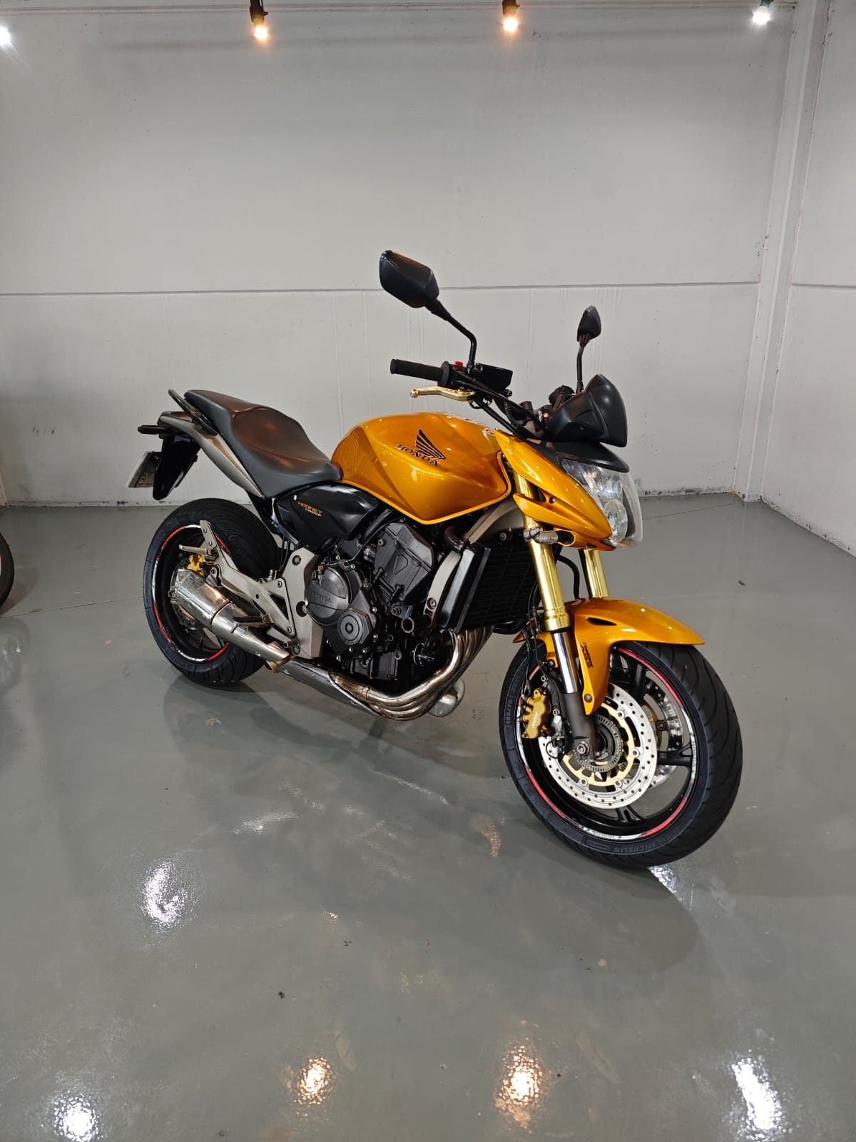 HONDA CB 600F HORNET