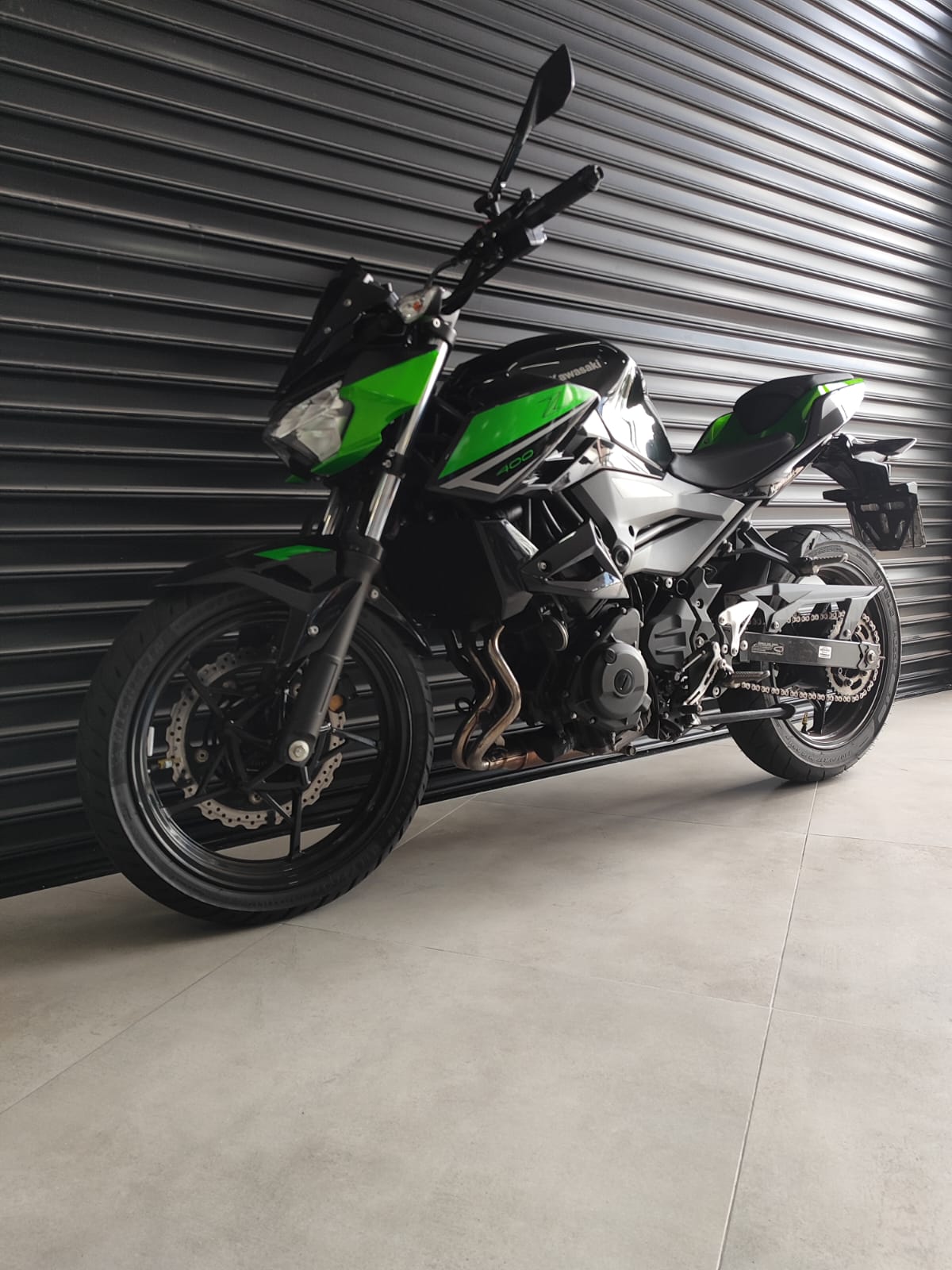 KAWASAKI Z400