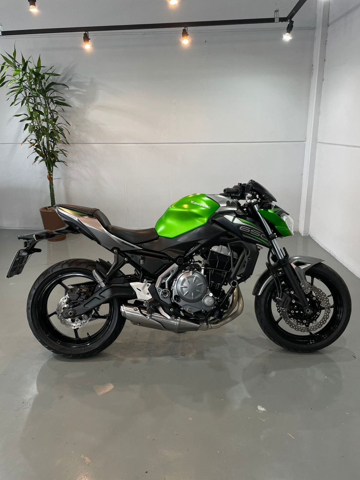 Kawasaki Z650 ABS 