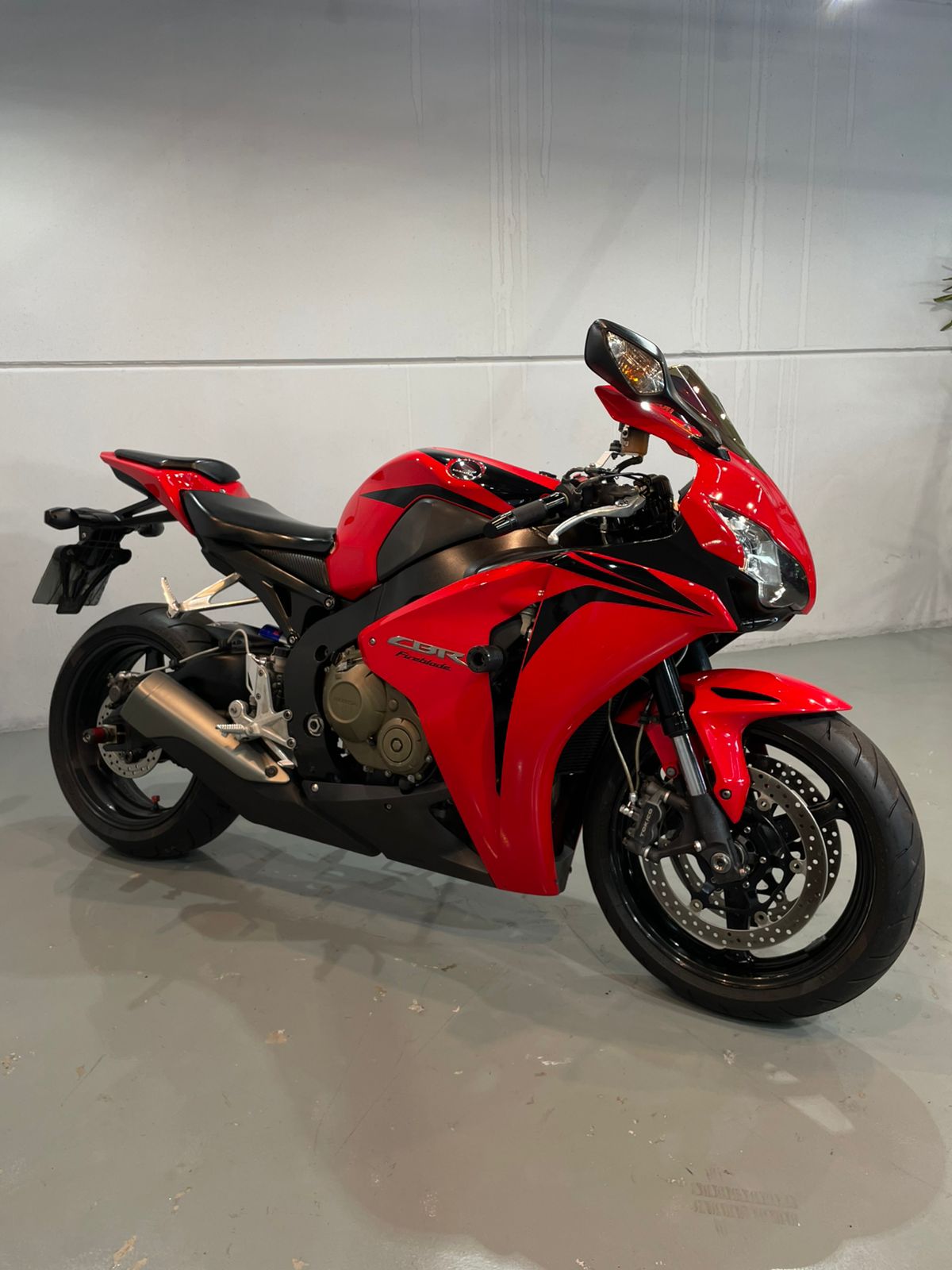 Honda CBR 1000RR Fireblade 