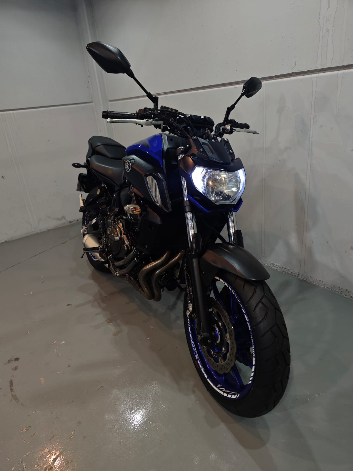 YAMAHA MT-07 ABS