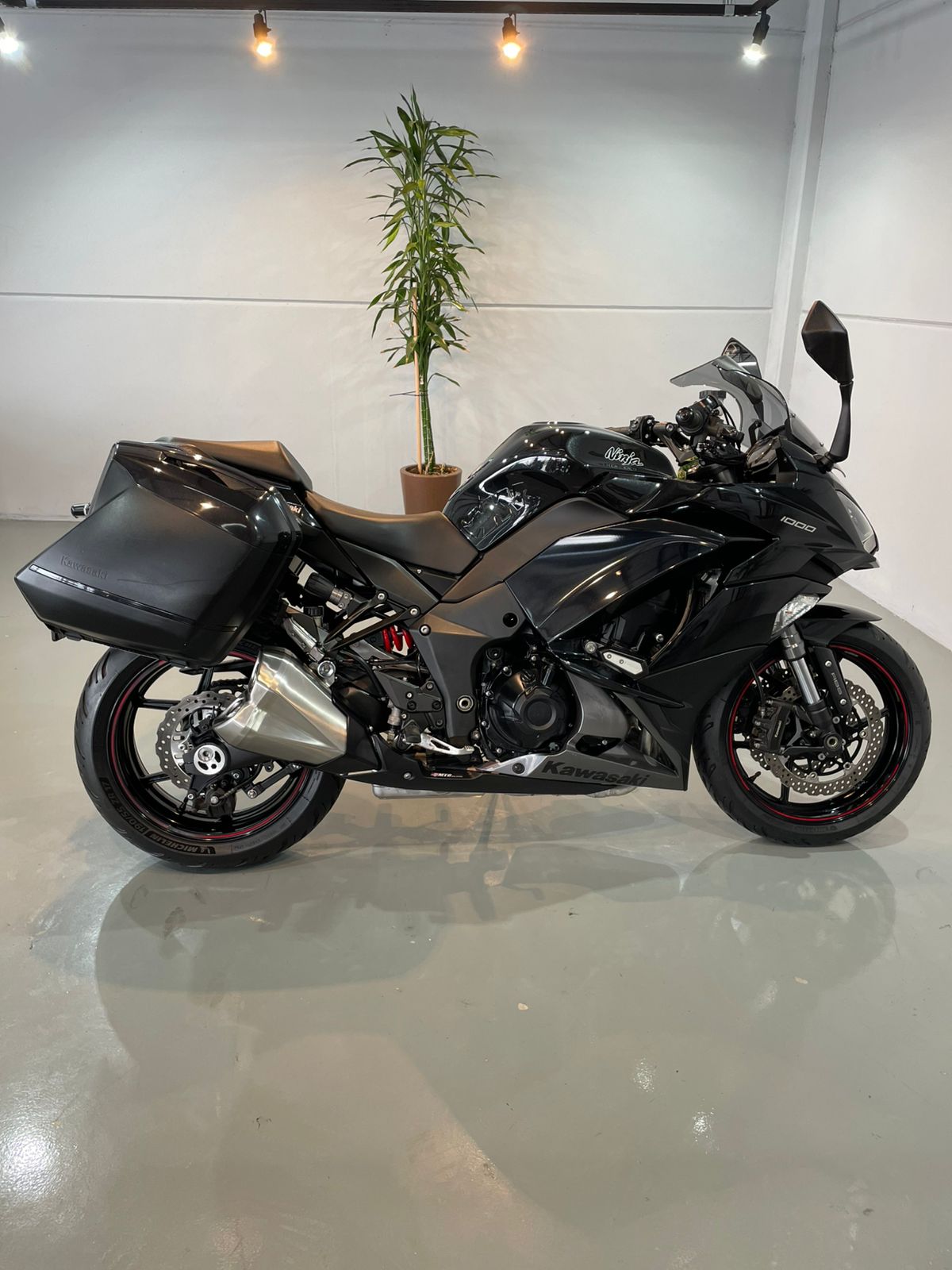 KAWASAKI NINJA 1000 TR