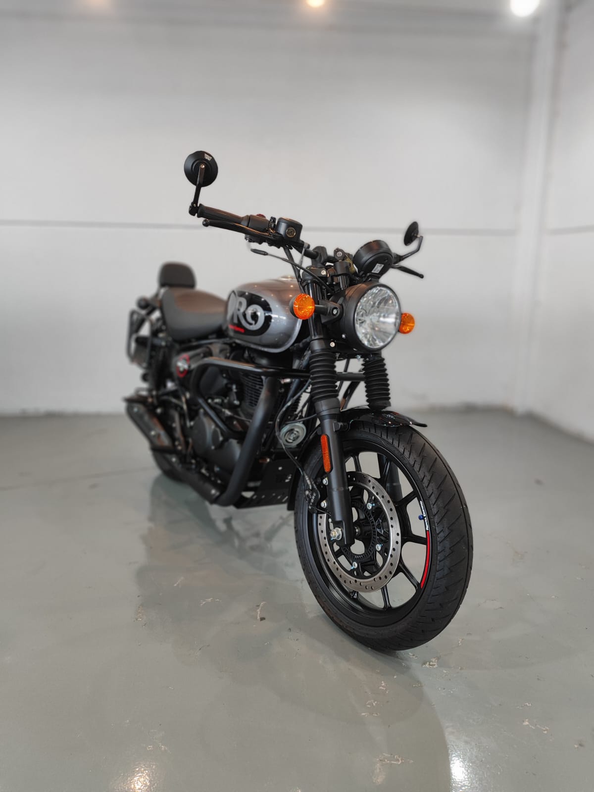 ROYAL ENFIELD HUNTER 350